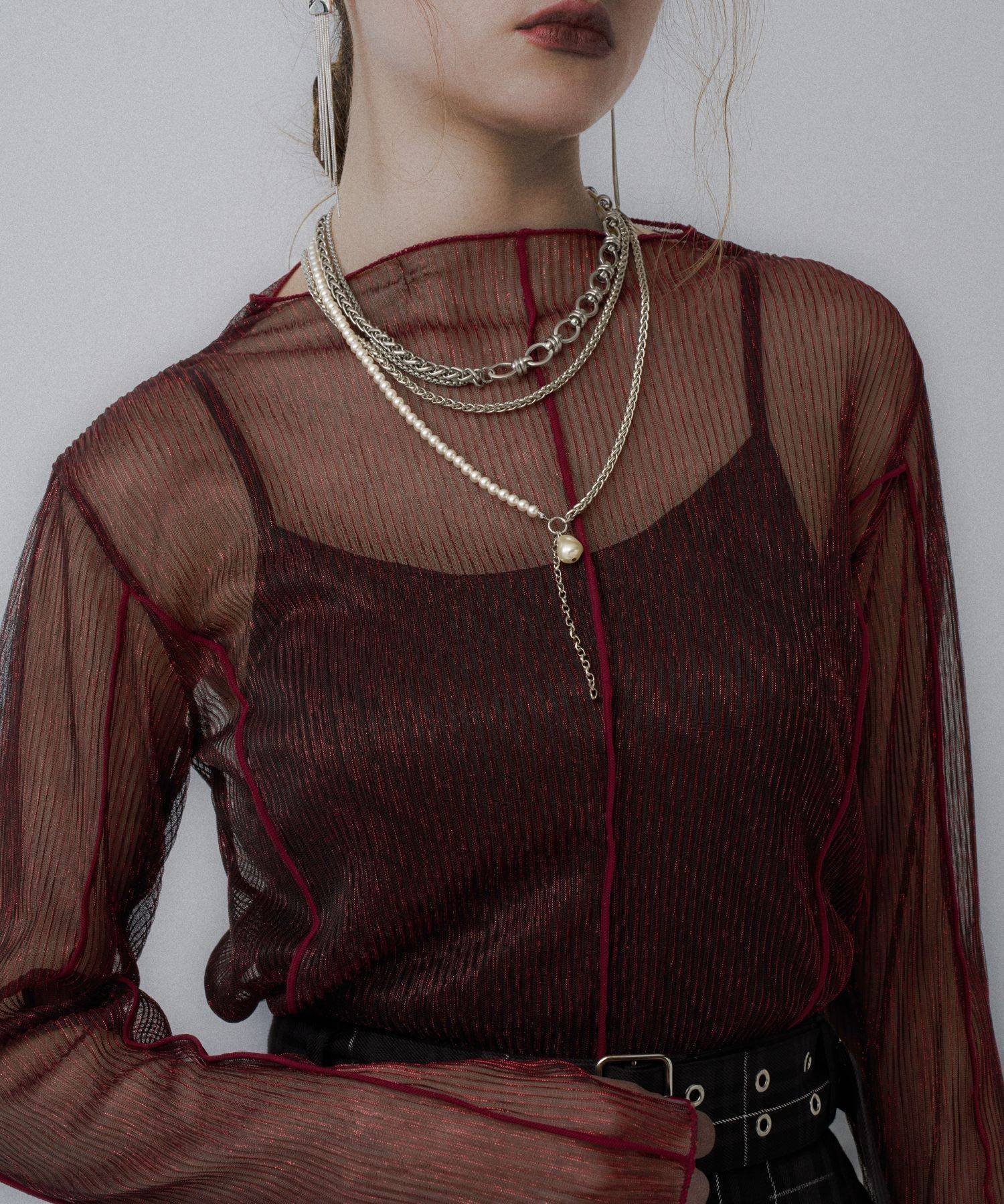 【ハレ/HARE】のシアープリーツトップス インテリア・キッズ・メンズ・レディースファッション・服の通販 founy(ファニー) ファッション Fashion レディースファッション Fashion for Women トップス・カットソー Cut & Sew Tops おすすめ Recommended / Our Picks インナー Innerwear ウェーブ Wavy Pattern カーゴパンツ Cargo Pants, Utility Pants カーディガン Cardigan, Knitwear シアー Sheer, See-Through ショート Short, Short Length シンプル Simple, Minimal スウェット / スエット Sweatshirt, Sweatwear ストレート Straight, Straight Cut デニム Denim, Jeans Material パーカー Hoodie, Parka レッド35|ID: prp329100004825604 ipo3291000000035101297