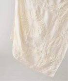 【ヴェルメイユ パー イエナ/VERMEIL par iena】のA SAUCE MELER アソースメレ テープエンブロイダリーペイズリースカーフ 人気、トレンドファッション・服の通販 founy(ファニー) ファッション Fashion レディースファッション Fashion for Women シルク Silk, 100% Silk シンプル Simple, Minimal スカーフ Scarf, Neckwear ストール Stole, Wrap スマート Smart, Elegant ペイズリー Paisley, Ethnic Pattern 無地 Plain, Solid Color 2025年 2025 2025-2026秋冬・A/W Autumn/Winter 2025–26 AW25–26 thumbnail ナチュラル|ID: prp329100004825863 ipo3291000000035108983