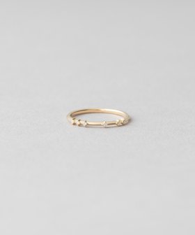 【ジュエッテ/Jouete】のK10YG ピンキーリング ダイヤモンド 人気、トレンドファッション・服の通販 founy(ファニー) ファッション Fashion レディースファッション Fashion for Women ダイヤモンド Diamond, Brilliant Cut ランダム Random, Irregular エレガント 上品 Elegant |ID:prp329100004825887