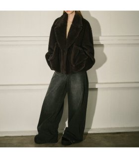 【ルシェル ブルー/LE CIEL BLEU】のフェイクミンクピーコート / Faux Mink Peacoat 人気、トレンドファッション・服の通販 founy(ファニー) ファッション Fashion レディースファッション Fashion for Women アウター Coat / Outerwear Collection コート・ロングコート・ピーコート Long Coats, Peacoats & More Pコート Pea Coats クラシック Classic, Timeless Style スクエア Square, Square Shape フェイクファー Faux Fur, Imitation Fur ポケット Pocket, Pocket Detail モダン Modern, Contemporary 冬 Winter / This Winter |ID:prp329100004825961