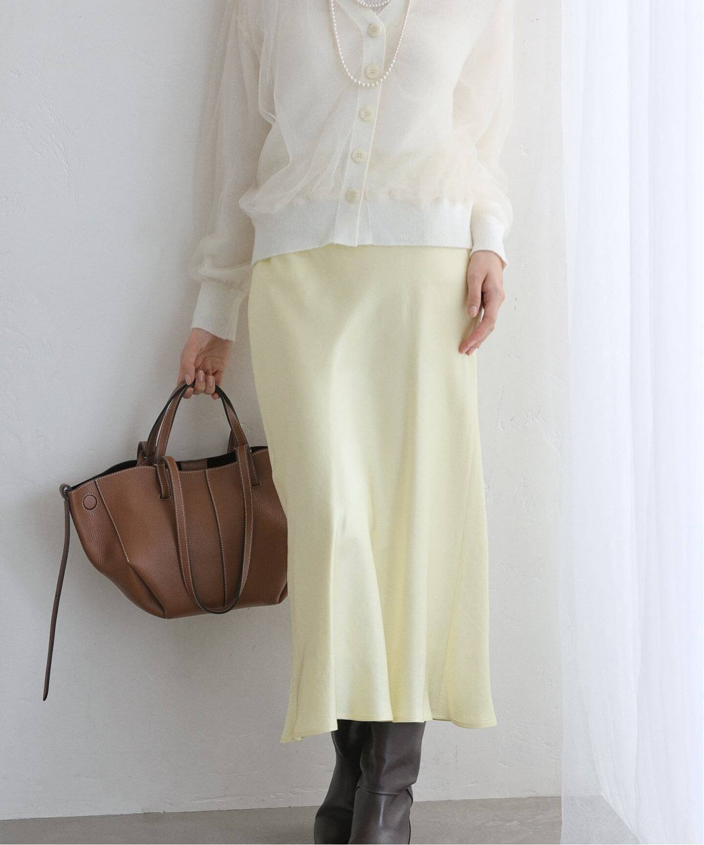 【ラ トータリテ/La TOTALITE】の【洗える】サテンマーメードスカート 人気、トレンドファッション・服の通販 founy(ファニー) 　ファッション　Fashion　レディースファッション　Fashion for Women　スカート　Skirts　2025年　2025　2025-2026秋冬・A/W　Autumn/Winter 2025–26 AW25–26　サテン　Satin, Glossy Fabric　スマート　Smart, Elegant　ビンテージ　Vintage, Retro Style　フロント　Front, Front Design　ワッシャー　Washer, Crinkled Finish　エレガント 上品　Elegant　洗える　Machine Washable　 other-1|ID: prp329100004826003 ipo3291000000035110867