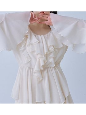 【スナイデル/SNIDEL】 シフォンフリルミニコンビワンピース人気、トレンドファッション・服の通販 founy(ファニー) ファッション Fashion レディースファッション Fashion for Women ワンピース Dresses インナー Innerwear ウェーブ Wavy Pattern エレガント 上品 Elegant キャミソール Camisole, Spaghetti Strap Top シフォン Chiffon, Lightweight Fabric ショート Short, Short Length ストレート Straight, Straight Cut スマート Smart, Elegant セットアップ Set-Up, Coordinated Outfit チュニック Tunic, Long Top 人気 Popular, Best Seller バランス Balance, Style Balance フリル Frill, Ruffle ラッフル Ruffle, Frill ラベンダー Lavender リュクス Luxury, Elegant, High-End, Chic レース Lace, Lace Fabric 楽ちん Easy Fit, Comfortable おすすめ Recommended / Our Picks |ID:prp329100004826070