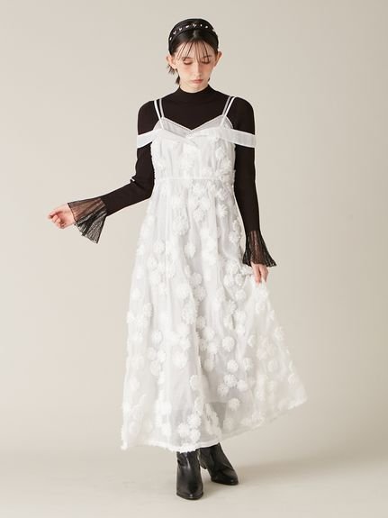 【リリーブラウン/Lily Brown】のフリンジフラワーレイヤードキャミワンピース インテリア・キッズ・メンズ・レディースファッション・服の通販 founy(ファニー) https://founy.com/ ファッション Fashion レディースファッション Fashion for Women ワンピース Dresses キャミソールワンピース Camisole Dresses インナー Innerwear キャミワンピース Cami Dress, Slip Dress サテン Satin, Glossy Fabric シアー Sheer, See-Through スマート Smart, Elegant フラワー Flower, Floral モチーフ Motif, Design Theme レース Lace, Lace Fabric エレガント 上品 Elegant |ID: prp329100004826074 ipo3291000000035134568