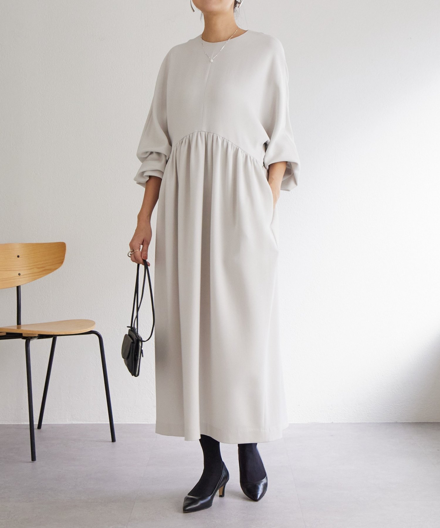 【ビアズリー/BEARDSLEY】のギャザーコクーンワンピース インテリア・キッズ・メンズ・レディースファッション・服の通販 founy(ファニー) ファッション Fashion レディースファッション Fashion for Women ワンピース Dresses オケージョン Occasion Wear ギャザー Gathered, Ruffled ジャケット Jacket, Outerwear フォルム Silhouette, Form プリント Print, Printed Pattern ポケット Pocket, Pocket Detail レース Lace, Lace Fabric 再入荷 Restock / Back in Stock エレガント 上品 Elegant ベージュ|ID: prp329100004826095 ipo3291000000035112530