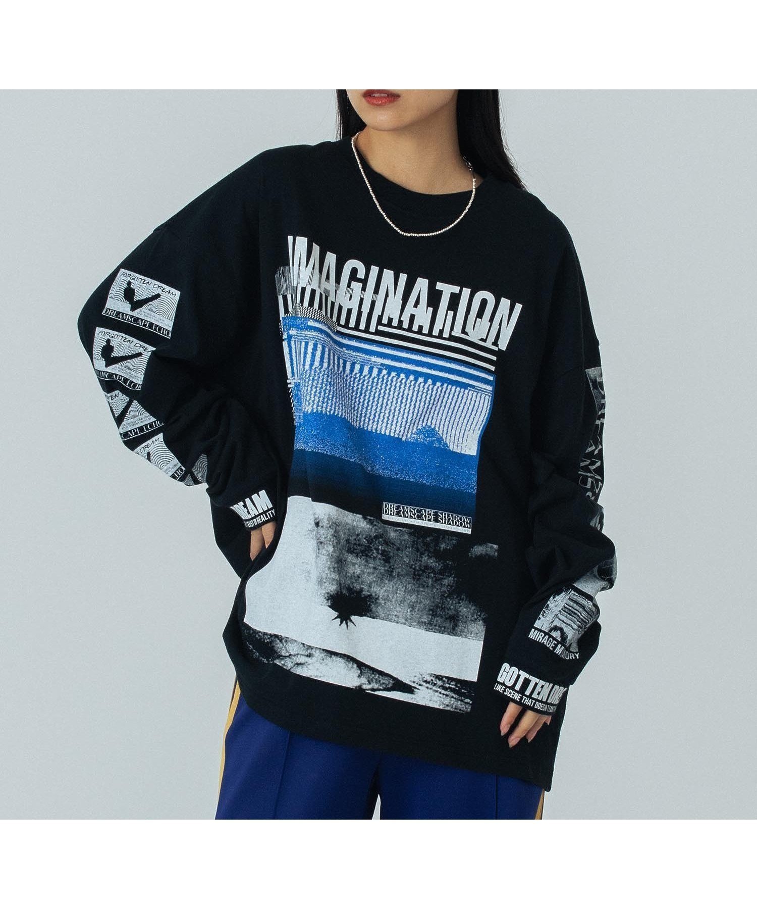 【ローズバッド/ROSE BUD】のGRAPHIC LONG SLEEVE TEE インテリア・キッズ・メンズ・レディースファッション・服の通販 founy(ファニー) 　ファッション　Fashion　レディースファッション　Fashion for Women　トップス・カットソー　Cut & Sew Tops　グラフィック　Graphic, Graphic Design　スリーブ　Sleeve, Long Sleeve / Short Sleeve　デニム　Denim, Jeans Material　人気　Popular, Best Seller　バランス　Balance, Style Balance　ビッグ　Big, Oversized　プリント　Print, Printed Pattern　モノトーン　Monotone, Black and White　ロング　Long, Long-Length　ワイド　Wide, Wide Fit　再入荷　Restock / Back in Stock　おすすめ　Recommended / Our Picks　BLACK|ID: prp329100004826181 ipo3291000000035206454