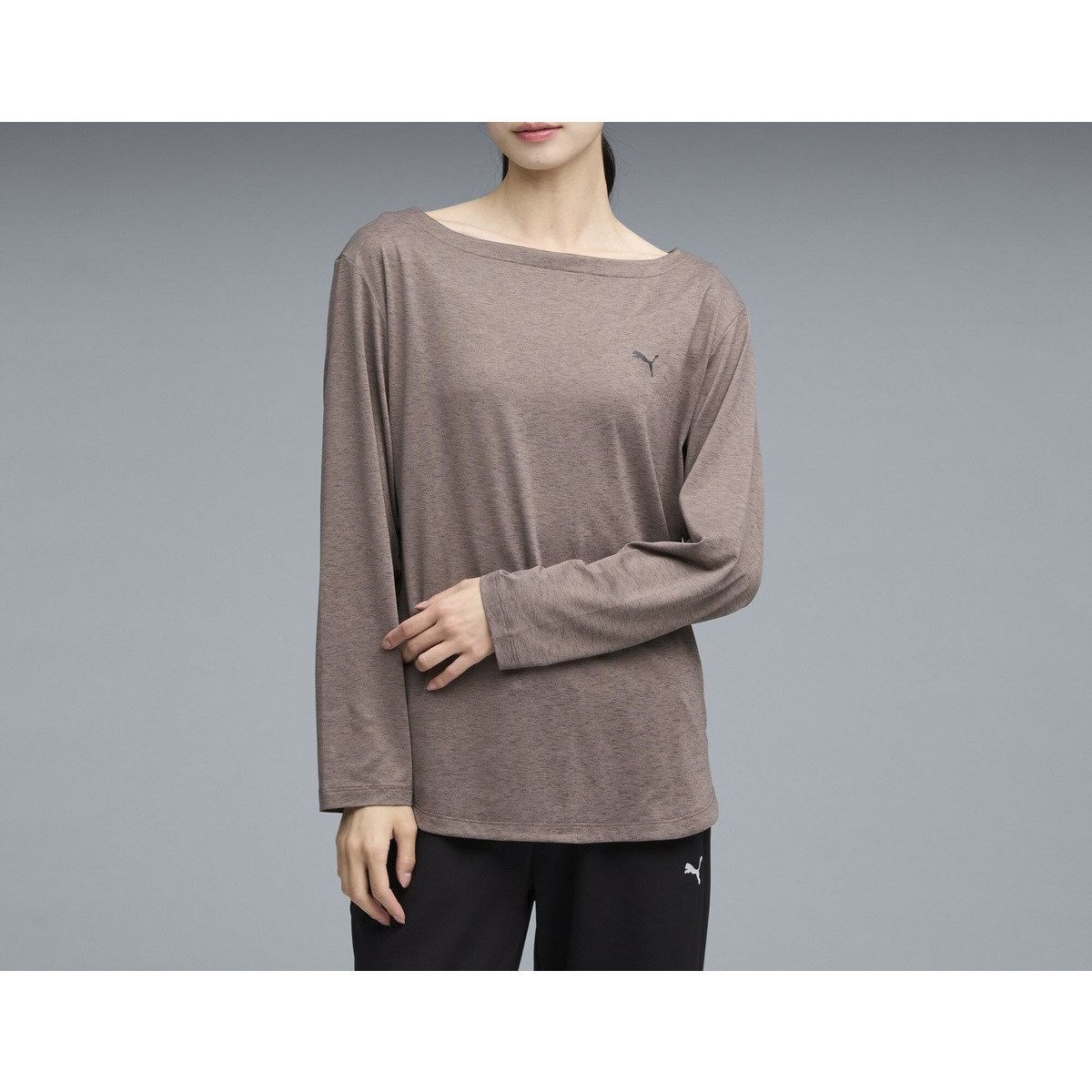 【プーマ/PUMA】のウィメンズ トレーニング スタジオ 長袖 Tシャツ インテリア・キッズ・メンズ・レディースファッション・服の通販 founy(ファニー) 　ファッション　Fashion　レディースファッション　Fashion for Women　トップス・カットソー　Cut & Sew Tops　シャツ・ブラウス・オフィスカジュアル　Elegant Blouses & Button-Ups　ロングTシャツ・Tシャツ　Longline T-Shirts & Tees　アウトドア　Outdoor Clothing　シンプル　Simple, Minimal　スポーティ　Sporty, Casual Athletic　モックネック　Mock Neck, Short Turtleneck　ランニング　Running, Running Wear, Activewear, Jogging　ワンポイント　One Point, Statement Accent　夏　Summer　長袖　Long Sleeve, Full Sleeve　Flat Bronze|ID: prp329100004826187 ipo3291000000035113997