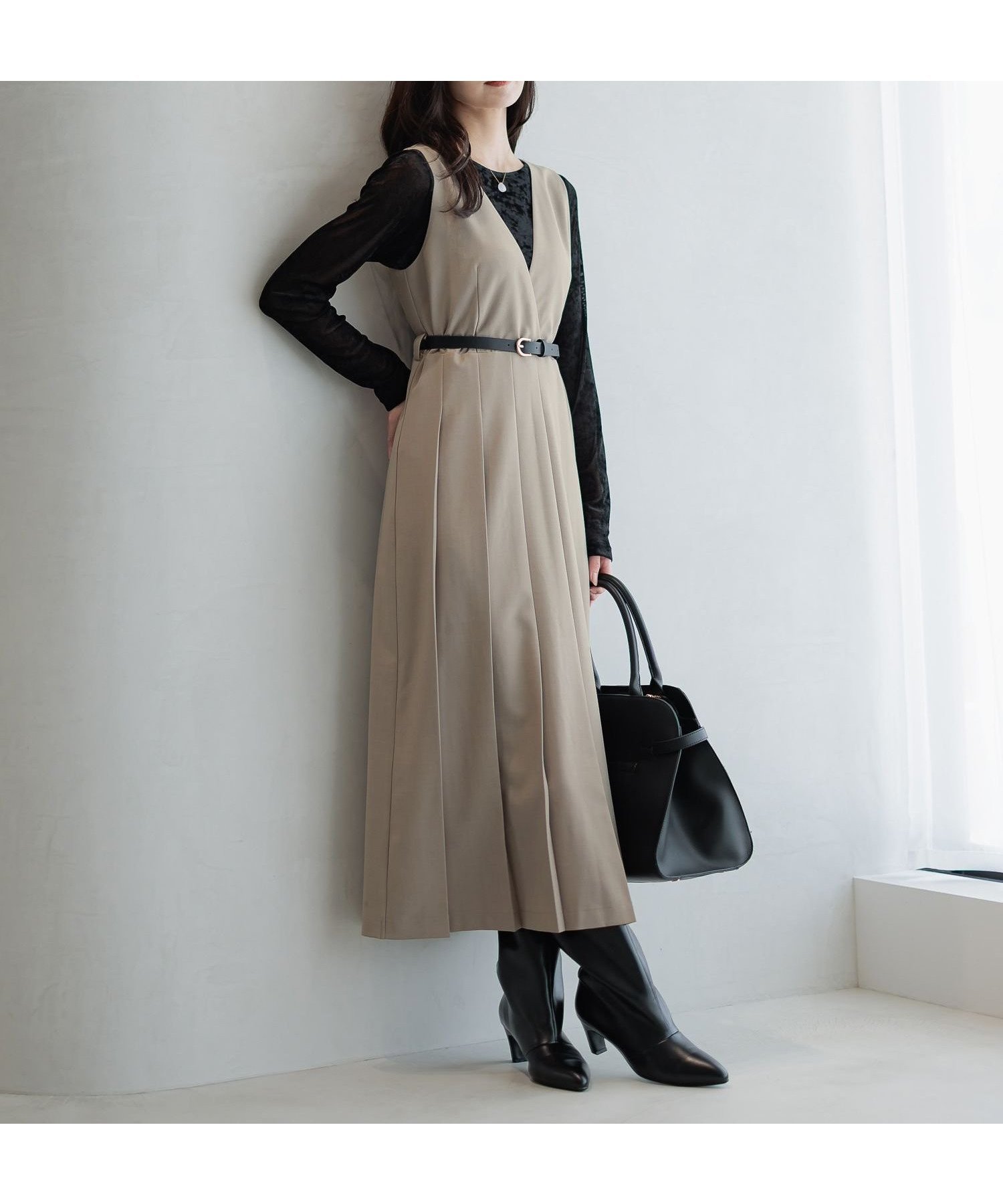 【アンデミュウ/Andemiu】のVネックプリーツジャンスカ 人気、トレンドファッション・服の通販 founy(ファニー) 　ファッション　Fashion　レディースファッション　Fashion for Women　トップス・カットソー　Cut & Sew Tops　Vネックトップス　V-Neck Tops / V-Cut Neckline Shirts　インナー　Innerwear　プリーツ　Pleats, Pleated　エレガント 上品　Elegant　 other-1|ID: prp329100004826189 ipo3291000000035114009