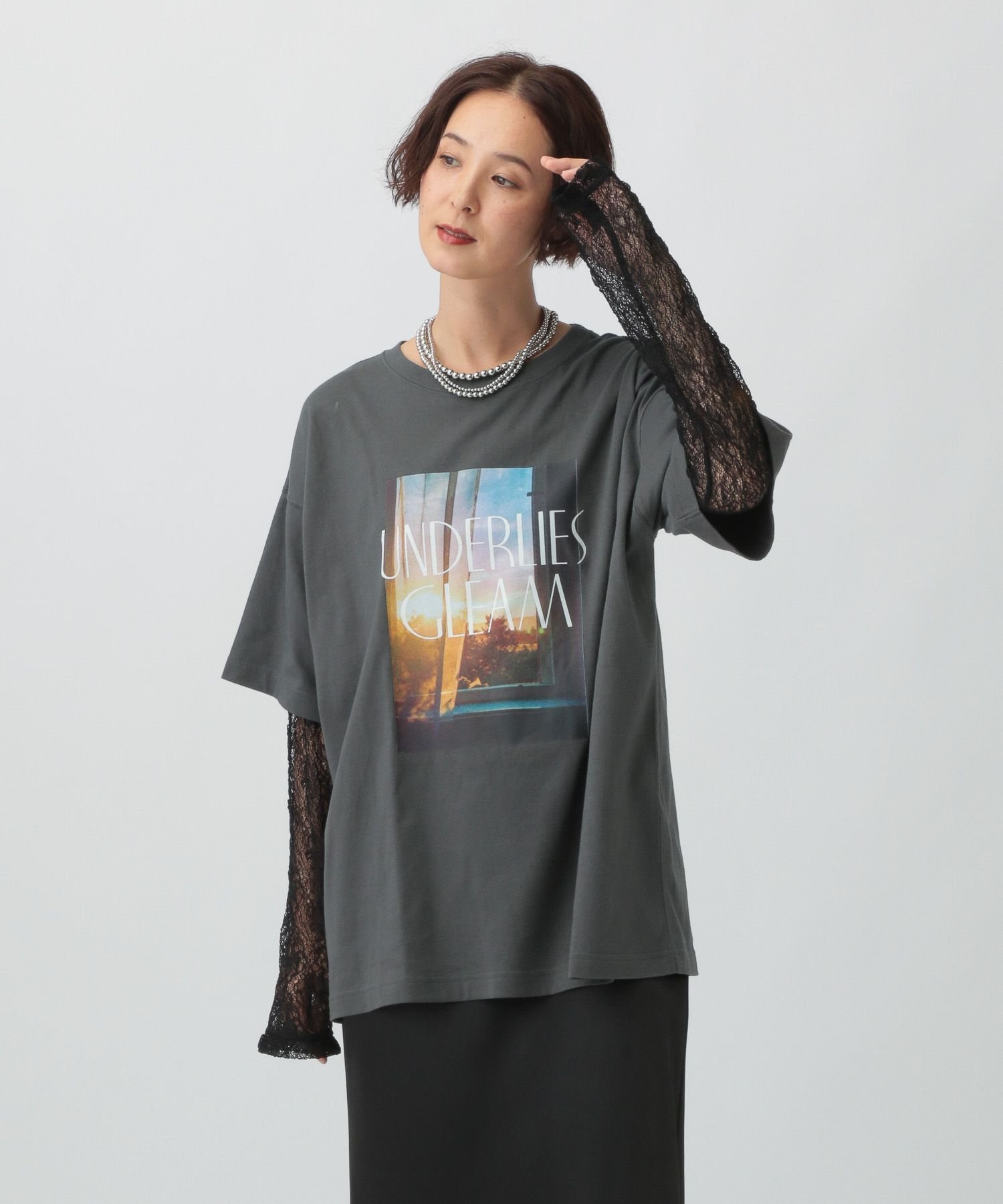 【レプシィム ローリーズファーム/LEPSIM LOWRYS FARM】のフォトプリント袖レイヤーT インテリア・キッズ・メンズ・レディースファッション・服の通販 founy(ファニー) 　ファッション　Fashion　レディースファッション　Fashion for Women　トップス・カットソー　Cut & Sew Tops　おすすめ　Recommended / Our Picks　インナー　Innerwear　スニーカー　Sneakers, Trainers　デニム　Denim, Jeans Material　トレンド　Trend, Trending Now　プリント　Print, Printed Pattern　チャコール×レース19|ID: prp329100004826484 ipo3291000000035117460