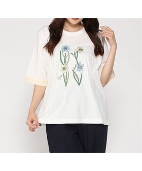 【スーパーハッカ/SUPER HAKKA】のダファディル刺繍Tシャツ 人気、トレンドファッション・服の通販 founy(ファニー) ファッション Fashion レディースファッション Fashion for Women トップス・カットソー Cut & Sew Tops シャツ・ブラウス・オフィスカジュアル Elegant Blouses & Button-Ups ロングTシャツ・Tシャツ Longline T-Shirts & Tees |ID:prp329100004826513