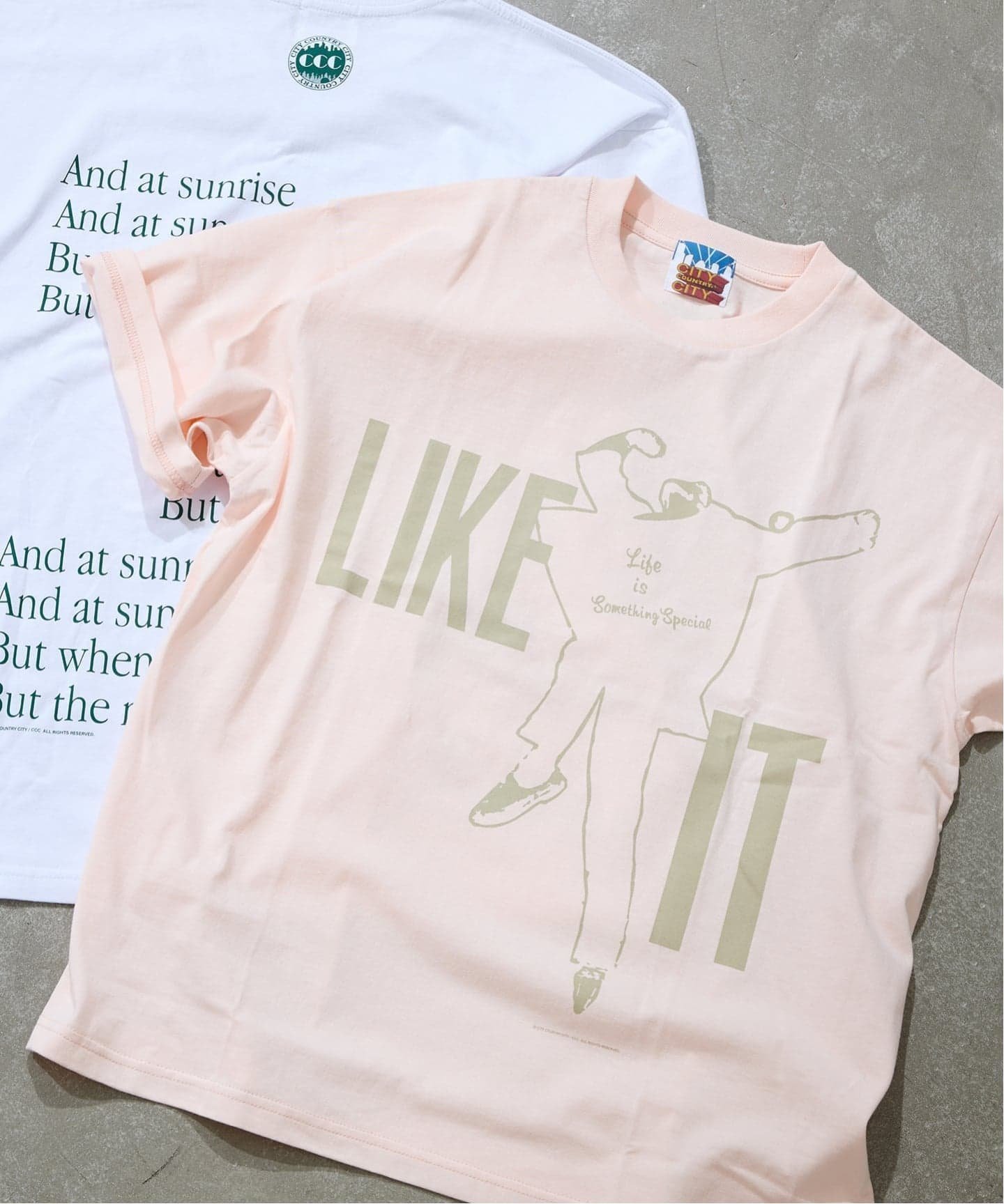 【ジャーナルスタンダード/JOURNAL STANDARD】の《追加2》別注【City Country City】 COTTON S/S T-SHIRT インテリア・キッズ・メンズ・レディースファッション・服の通販 founy(ファニー) 　ファッション　Fashion　レディースファッション　Fashion for Women　トップス・カットソー　Cut & Sew Tops　シャツ・ブラウス・オフィスカジュアル　Elegant Blouses & Button-Ups　ロングTシャツ・Tシャツ　Longline T-Shirts & Tees　2025年　2025　2025-2026秋冬・A/W　Autumn/Winter 2025–26 AW25–26　グラフィック　Graphic, Graphic Design　プリント　Print, Printed Pattern　別注　Limited Edition, Custom Order　夏　Summer　S/S・春夏　SS, Spring/Summer, Warm Season　ピンク|ID: prp329100004826526 ipo3291000000035117842