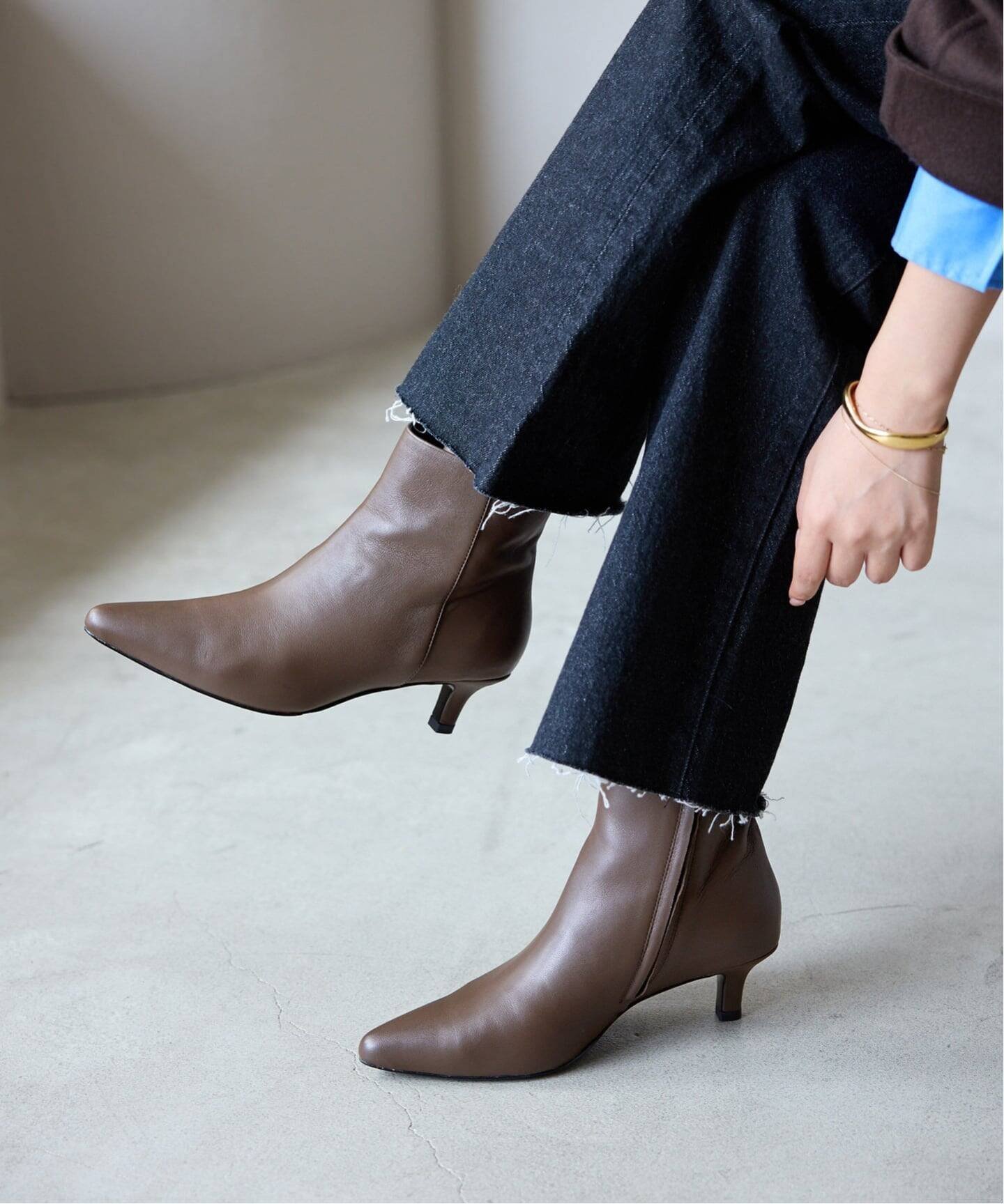 【スローブ イエナ/SLOBE IENA】の《WEB限定/追加2 》SLOBE ポインテッドブーツ インテリア・キッズ・メンズ・レディースファッション・服の通販 founy(ファニー) ファッション Fashion レディースファッション Fashion for Women 2025年 2025 2025-2026秋冬・A/W Autumn/Winter 2025–26 AW25–26 ショート Short, Short Length トレンド Trend, Trending Now フェミニン Feminine, Girly ブラウン|ID: prp329100004826634 ipo3291000000035118922