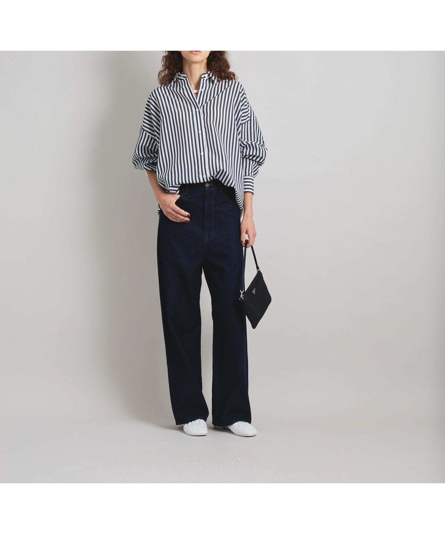 【ブリル/BRILL】のダーツフレアデニムパンツ インテリア・キッズ・メンズ・レディースファッション・服の通販 founy(ファニー) 　ファッション　Fashion　レディースファッション　Fashion for Women　パンツ　Pants & Trousers　デニムパンツ・ジーンズ・美脚デニム　Denim Jeans & Pants　ストレッチ　Stretch, Stretchy Fabric　ストレート　Straight, Straight Cut　デニム　Denim, Jeans Material　フィット　Fit, Slim Fit　インディゴ|ID: prp329100004826683 ipo3291000000035119270