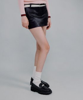 【チャールズ アンド キース/CHARLES & KEITH】のLando ランド メタリックアクセントプラットフォームローファー 人気、トレンドファッション・服の通販 founy(ファニー) ファッション Fashion レディースファッション Fashion for Women シンプル Simple, Minimal スタイリッシュ Stylish, Fashionable スリム Slim, Slim Fit フォルム Silhouette, Form モチーフ Motif, Design Theme |ID:prp329100004826688