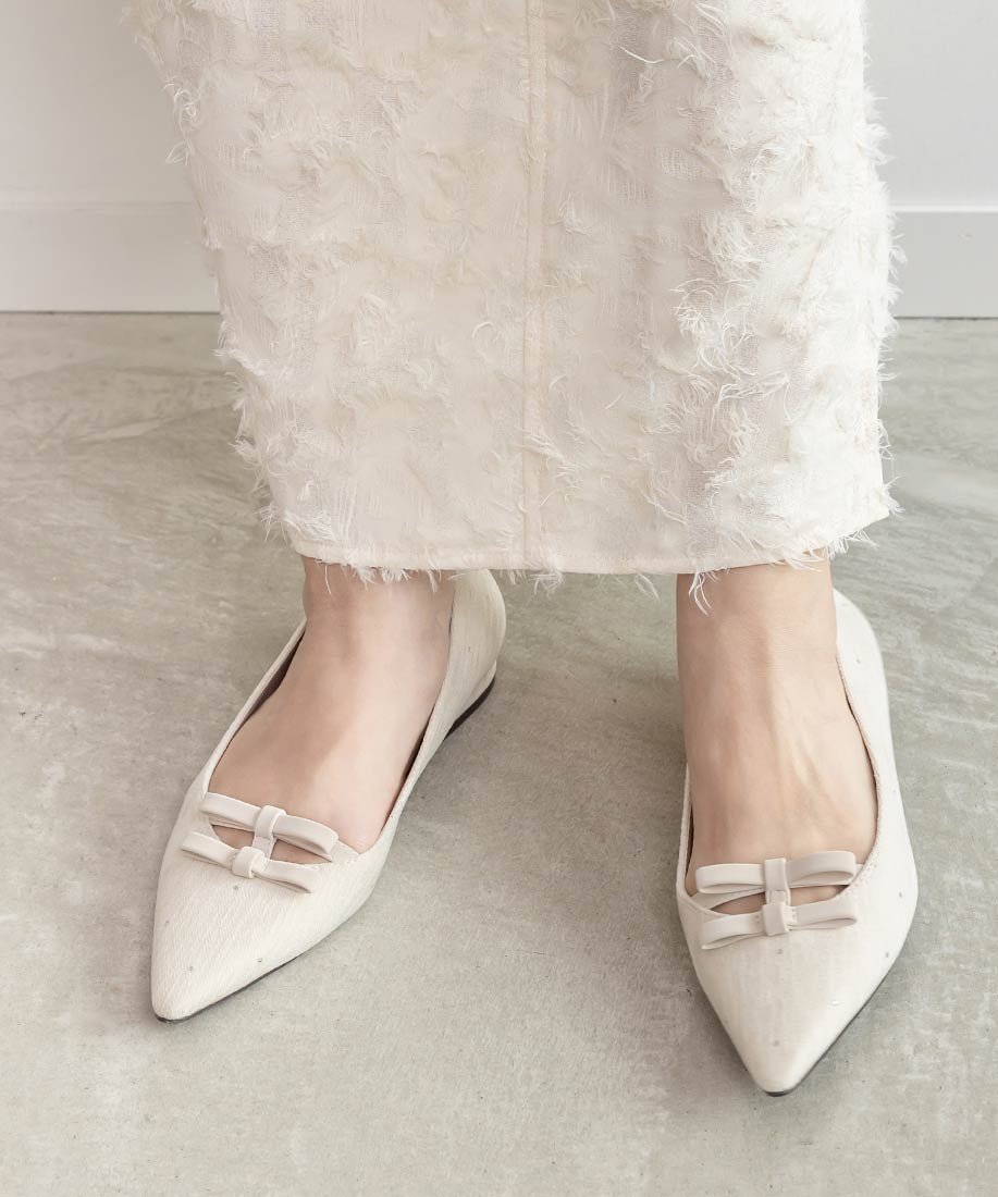 【ランダ/RANDA】のミニリボンフラットパンプス インテリア・キッズ・メンズ・レディースファッション・服の通販 founy(ファニー) 　ファッション　Fashion　レディースファッション　Fashion for Women　おすすめ　Recommended / Our Picks　クッション　Cushion, Throw Pillow　トレンド　Trend, Trending Now　ビジュー　Bijou, Jewel-like Accent　フラット　Flat, Flat Shoes　リボン　Ribbon, Bow　エレガント 上品　Elegant　IVORY|ID: prp329100004826700 ipo3291000000035119505