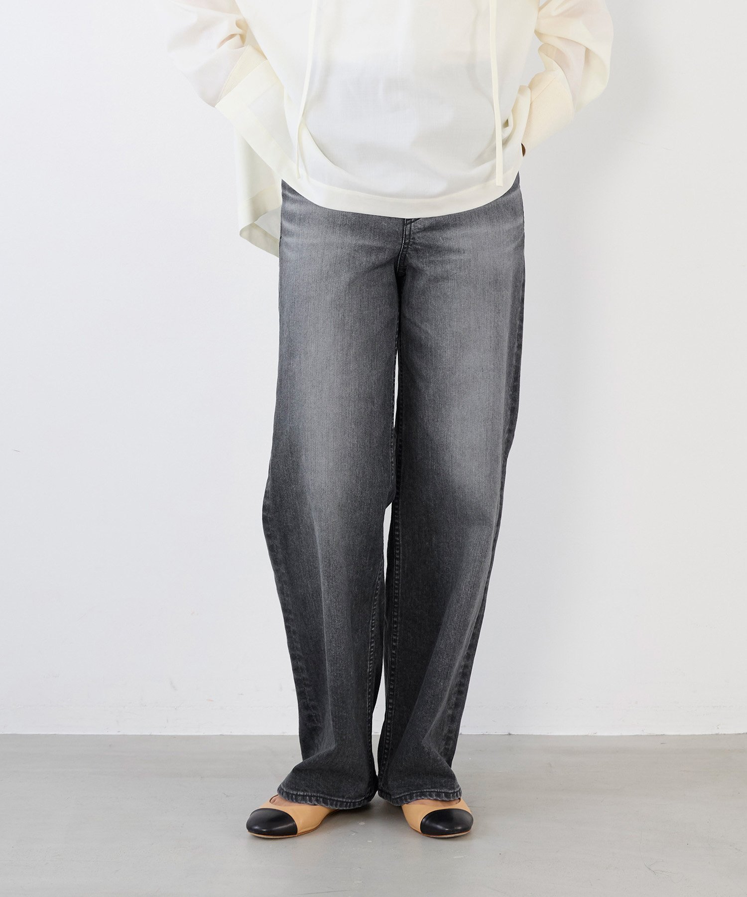 【マイカ ディール/MICA & DEAL】の【YANUK】ワイドストレートパンツ-LILITH インテリア・キッズ・メンズ・レディースファッション・服の通販 founy(ファニー) ファッション Fashion レディースファッション Fashion for Women パンツ Pants & Trousers グラデーション Gradient, Ombre シンプル Simple, Minimal ジーンズ Jeans, Denim Pants ストレッチ Stretch, Stretchy Fabric ストレート Straight, Straight Cut デニム Denim, Jeans Material トレンド Trend, Trending Now 定番 Standard, Basic Item パターン Pattern, Design Print フェミニン Feminine, Girly ポケット Pocket, Pocket Detail ミドル Middle Length, Mid Height リラックス Relax, Relaxed Fit ワイド Wide, Wide Fit エレガント 上品 Elegant D/GRAY|ID: prp329100004826704 ipo3291000000035119526