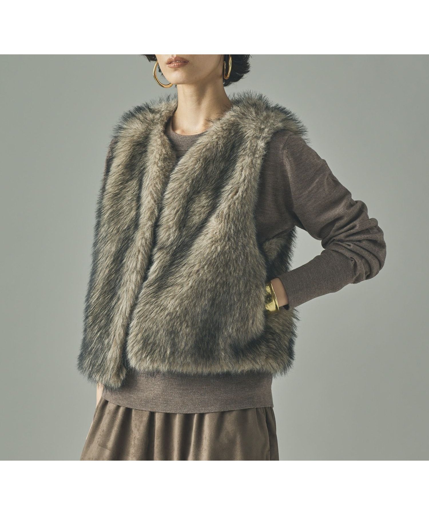 【カレンソロジー/Curensology】のショートファーベスト 人気、トレンドファッション・服の通販 founy(ファニー) 　ファッション　Fashion　レディースファッション　Fashion for Women　アウター　Coat / Outerwear Collection　トップス・カットソー　Cut & Sew Tops　ベスト&ジレ / 重ね着スタイル　Vests & Gilets　アクセサリー　Fashion Accessories　エレガント 上品　Elegant　フェイクファー　Faux Fur, Imitation Fur　リアル　Real, Realistic　 other-1|ID: prp329100004826708 ipo3291000000035119553