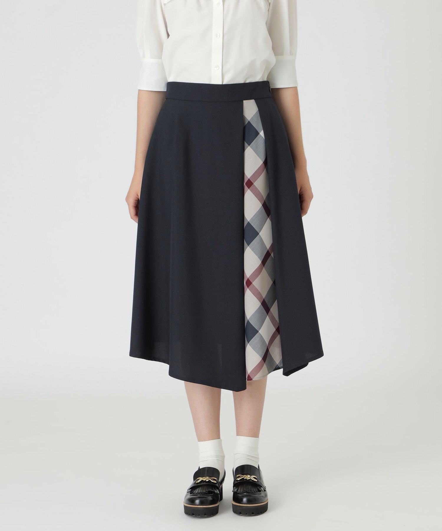 【ブルーレーベル クレストブリッジ/BLUE LABEL CRESTBRIDGE】のシャンブレートロピカルフレアスカート インテリア・キッズ・メンズ・レディースファッション・服の通販 founy(ファニー) 　ファッション　Fashion　レディースファッション　Fashion for Women　スカート　Skirts　Aライン・フレアスカート　A-Line & Flared Skirts　おすすめ　Recommended / Our Picks　フレア　Flare, Flared　フロント　Front, Front Design　ラップ　Wrap, Wrap Design　ネイビー|ID: prp329100004826803 ipo3291000000035120566