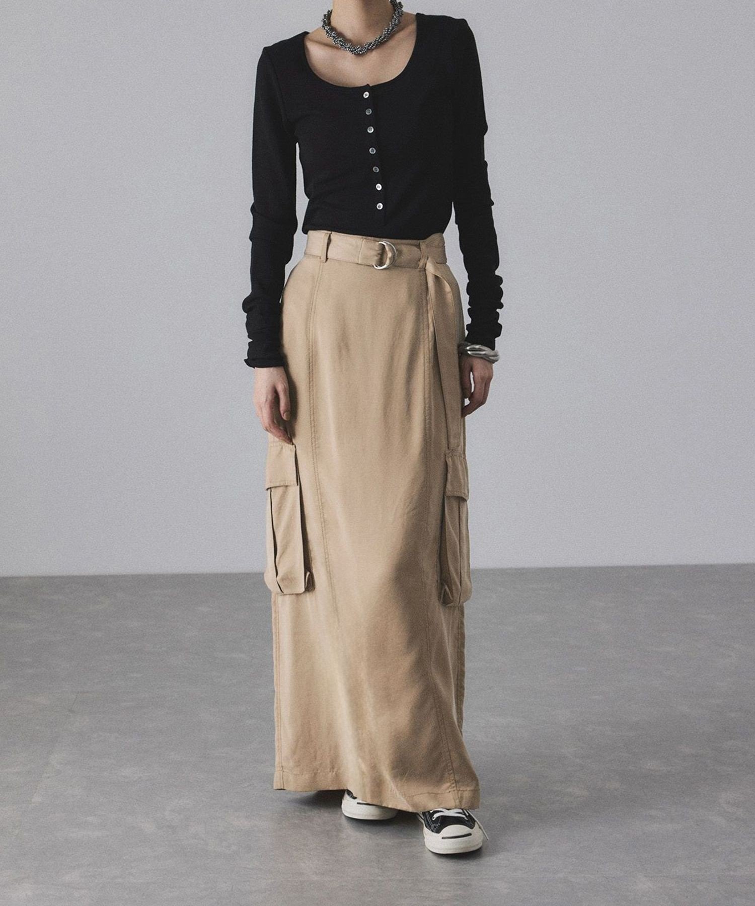 【アダム エ ロペ/ADAM ET ROPE'】の【サステナブル】キュプラカーゴスカート インテリア・キッズ・メンズ・レディースファッション・服の通販 founy(ファニー) 　ファッション　Fashion　レディースファッション　Fashion for Women　スカート　Skirts　ヴィンテージ　Vintage Style　キュプラ　Cupro, Eco Fabric　サンダル　Sandals, Summer Shoes　シューズ　Shoes, Footwear　スウェット / スエット　Sweatshirt, Sweatwear　スニーカー　Sneakers, Trainers　スリット　Slit, Slit Detail　とろみ　Fluid, Flowy Fabric　ドレープ　Drape, Draping Fabric　ポケット　Pocket, Pocket Detail　A/W・秋冬　Autumn/Winter　2026年　2026　ベージュ(27)|ID: prp329100004826804 ipo3291000000035120574