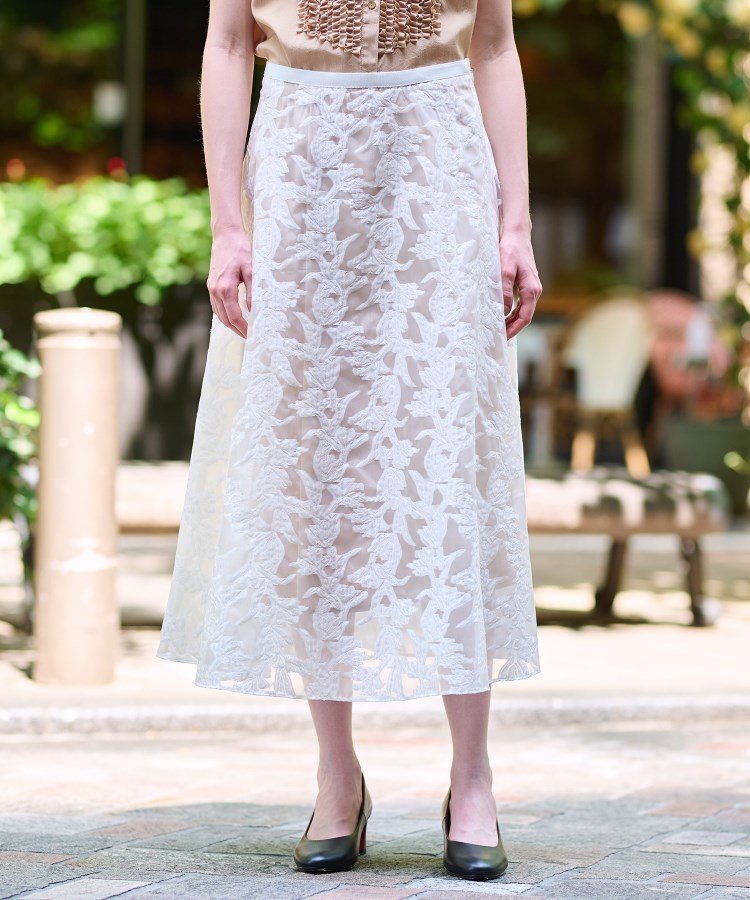 【ドレステリア/DRESSTERIOR】の【きれいめ/裏地取り外し可】シアージャカードスカート インテリア・キッズ・メンズ・レディースファッション・服の通販 founy(ファニー) 　ファッション　Fashion　レディースファッション　Fashion for Women　スカート　Skirts　オーガンジー　Organza Fabric　サテン　Satin, Glossy Fabric　シアー　Sheer, See-Through　シンプル　Simple, Minimal　ジャカード／ジャガード　Jacquard, Woven Pattern　ストレッチ　Stretch, Stretchy Fabric　スペシャル　Special, Limited Edition　スマート　Smart, Elegant　チューリップ　Tube, Tube Top　オフホワイト|ID: prp329100004826809 ipo3291000000035120646