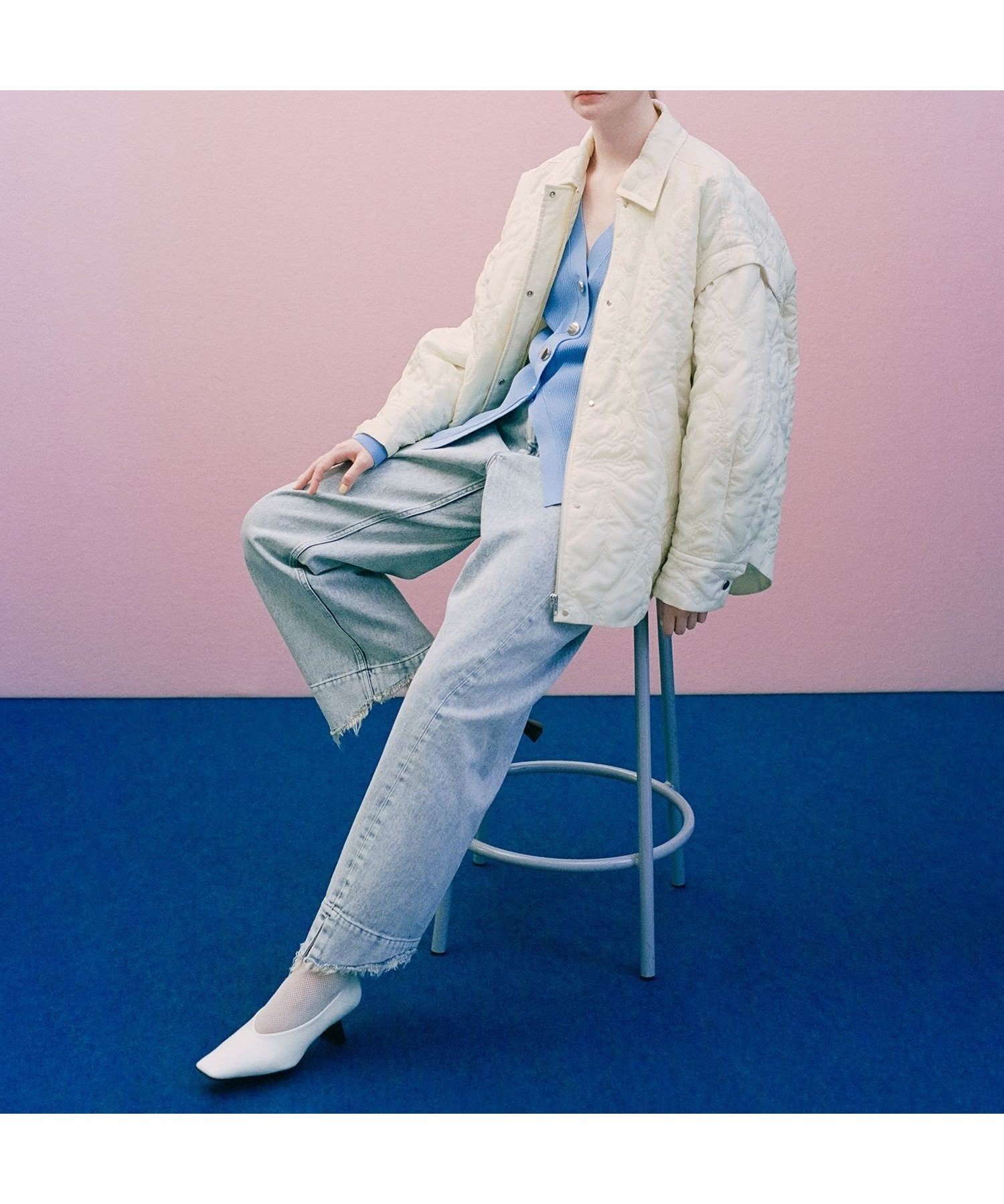 【アダム エ ロペ/ADAM ET ROPE'】の2WAYキルティングシャツジャケット インテリア・キッズ・メンズ・レディースファッション・服の通販 founy(ファニー) ファッション Fashion レディースファッション Fashion for Women アウター Coat / Outerwear Collection レディースジャケット・軽アウター Jackets 春 Spring キルティング Quilted, Quilting 軽量 Lightweight, Ultra Light スラックス Slacks, Dress Pants スリット Slit, Slit Detail デニム Denim, Jeans Material ドット Polka Dot, Dot Pattern フロント Front, Front Design ブルゾン Blouson, Bomber Jacket ベスト Vest, Waistcoat ボトム Bottoms, Lower Wear ポケット Pocket, Pocket Detail おすすめ Recommended / Our Picks 2026年 2026 オフホワイト(15)|ID: prp329100004826822 ipo3291000000035120757