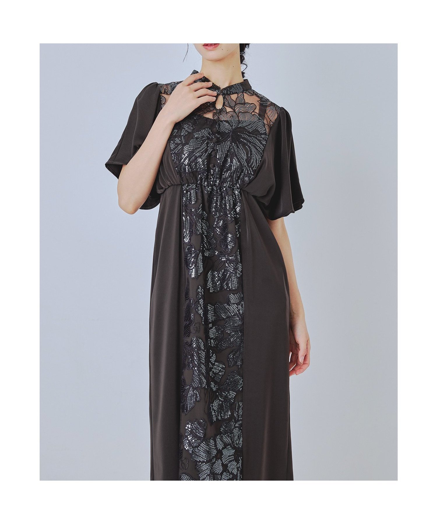 【ビーフラット/bflat】のスパンコール刺繍レースドレス 結婚式 成人式 二次会 同窓会 入学式 卒業式 人気、トレンドファッション・服の通販 founy(ファニー) 　ファッション　Fashion　レディースファッション　Fashion for Women　ワンピース　Dresses　フォーマル・パーティードレス・結婚式用ドレス　Elegant & Casual Dresses　おすすめ　Recommended / Our Picks　エレガント 上品　Elegant　スパンコール　Sequins, Sequin Embellishment　スリーブ　Sleeve, Long Sleeve / Short Sleeve　ドレス　Dress, One-Piece　フラワー　Flower, Floral　フレア　Flare, Flared　レース　Lace, Lace Fabric　二次会　After Party　入学式　Entrance Ceremony　卒業式　Graduation Ceremony　披露宴　Wedding Reception　無地　Plain, Solid Color　結婚式　Wedding　 other-1|ID: prp329100004827013 ipo3291000000035123003