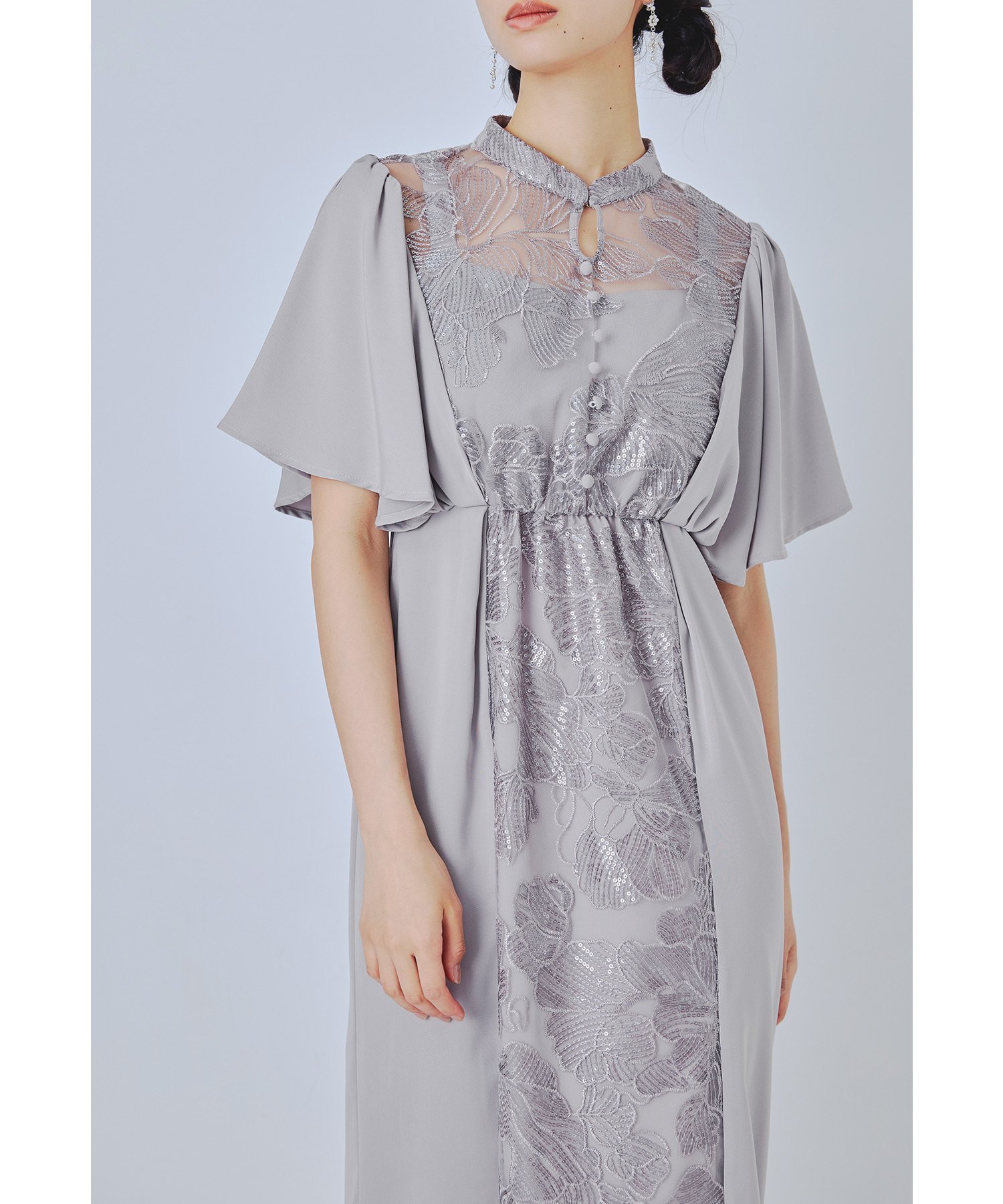 【ビーフラット/bflat】のスパンコール刺繍レースドレス 結婚式 成人式 二次会 同窓会 入学式 卒業式 インテリア・キッズ・メンズ・レディースファッション・服の通販 founy(ファニー) 　ファッション　Fashion　レディースファッション　Fashion for Women　ワンピース　Dresses　フォーマル・パーティードレス・結婚式用ドレス　Elegant & Casual Dresses　おすすめ　Recommended / Our Picks　エレガント 上品　Elegant　スパンコール　Sequins, Sequin Embellishment　スリーブ　Sleeve, Long Sleeve / Short Sleeve　ドレス　Dress, One-Piece　フラワー　Flower, Floral　フレア　Flare, Flared　レース　Lace, Lace Fabric　二次会　After Party　入学式　Entrance Ceremony　卒業式　Graduation Ceremony　披露宴　Wedding Reception　無地　Plain, Solid Color　結婚式　Wedding　グレージュ|ID: prp329100004827013 ipo3291000000035123008