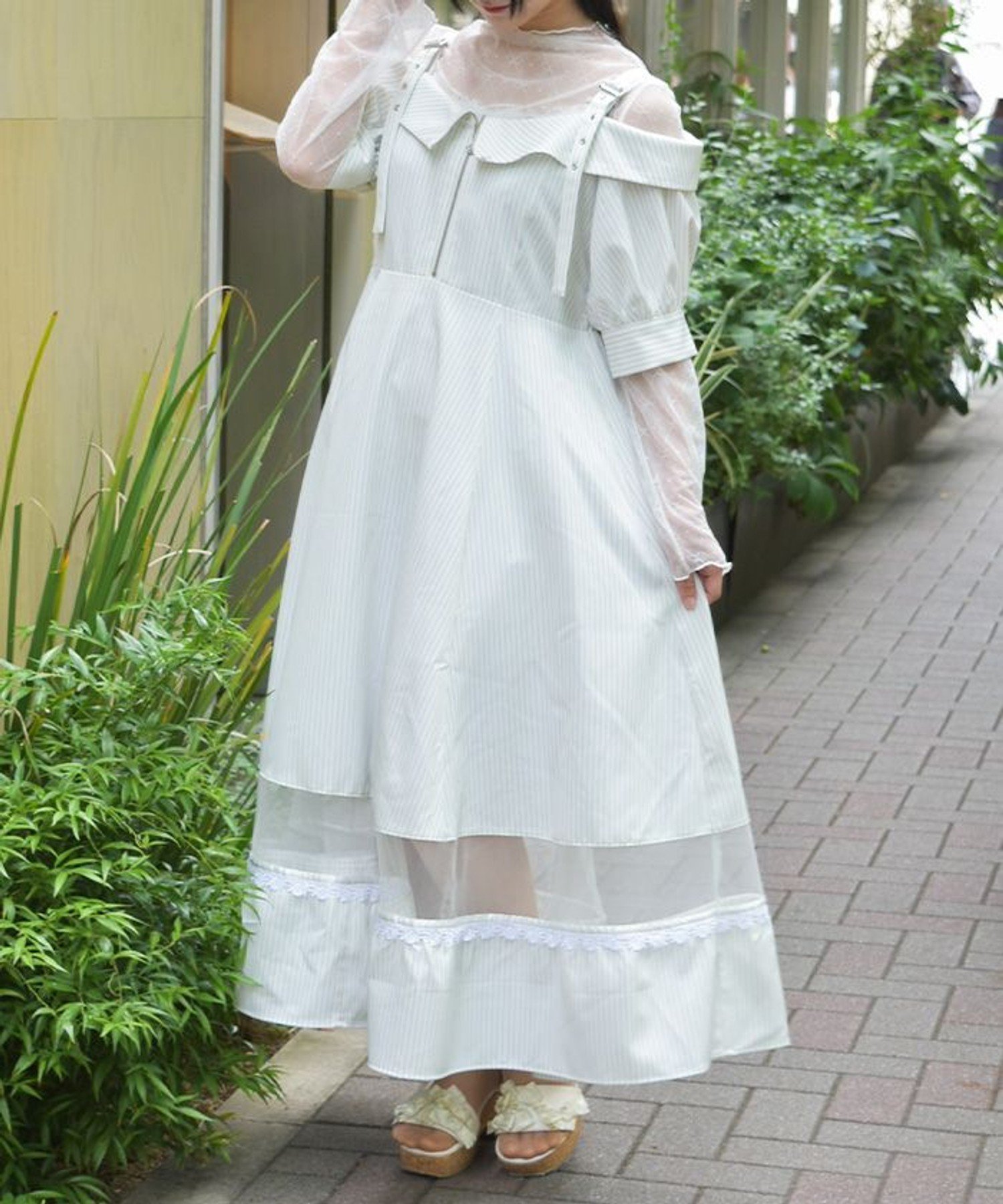 【アクシーズファム/axes femme】のオフショル風ストライプワンピース インテリア・キッズ・メンズ・レディースファッション・服の通販 founy(ファニー) ファッション Fashion レディースファッション Fashion for Women ワンピース Dresses おすすめ Recommended / Our Picks サンダル Sandals, Summer Shoes シアー Sheer, See-Through ジャケット Jacket, Outerwear ストライプ Stripe, Striped Pattern フィット Fit, Slim Fit ブルゾン Blouson, Bomber Jacket ミックス Mix, Mixed Style 切替 Switching, Contrast Panel 夏 Summer 白|ID: prp329100004827093 ipo3291000000035124033