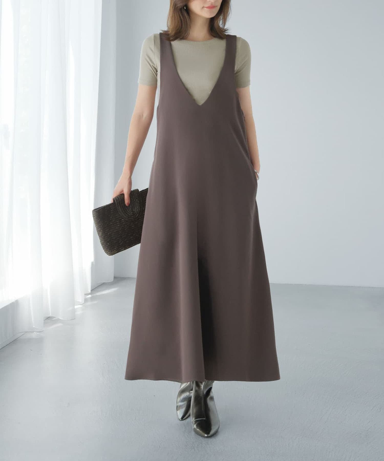 【スタイルデリ/STYLE DELI】の【LUXE】フロントVフレアジャンパースカート 人気、トレンドファッション・服の通販 founy(ファニー) ファッション Fashion レディースファッション Fashion for Women スカート Skirts スニーカー Sneakers, Trainers ソックス Socks, Hosiery バランス Balance, Style Balance フレア Flare, Flared フロント Front, Front Design 冬 Winter / This Winter 夏 Summer 春 Spring 秋 Autumn other-1|ID: prp329100004827097 ipo3291000000035124134