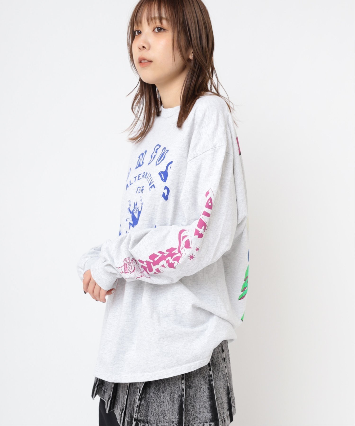 【アールエヌエー/RNA】のM2418 サークルロゴロンT 人気、トレンドファッション・服の通販 founy(ファニー) 　ファッション　Fashion　レディースファッション　Fashion for Women　トップス・カットソー　Cut & Sew Tops　ロングTシャツ・Tシャツ　Longline T-Shirts & Tees　グラフィック　Graphic, Graphic Design　デニム　Denim, Jeans Material　ビッグ　Big, Oversized　フロント　Front, Front Design　プリント　Print, Printed Pattern　ユーズド　Used, Vintage-Look　 other-1|ID: prp329100004827115 ipo3291000000035124324