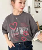 【モーメントプラス/moment+ / MEN】の落書きハートロゴ半袖Tシャツ 人気、トレンドファッション・服の通販 founy(ファニー) ファッション Fashion メンズファッション Fashion for Men インナー Innerwear カットソー Cut and Sewn Top カーゴパンツ Cargo Pants, Utility Pants サロペット Overalls, Salopette シンプル Simple, Minimal デニム Denim, Jeans Material トレンド Trend, Trending Now フリル Frill, Ruffle フロント Front, Front Design プリント Print, Printed Pattern ベーシック Basic, Essential ボトム Bottoms, Lower Wear 半袖 Short Sleeve, Half Sleeve ミニスカート Mini Skirt, Short Skirt モチーフ Motif, Design Theme 再入荷 Restock / Back in Stock プチプライス・低価格 Affordable / Budget Price おすすめ Recommended / Our Picks thumbnail チャコールグレー|ID: prp329100004827384 ipo3291000000035127034