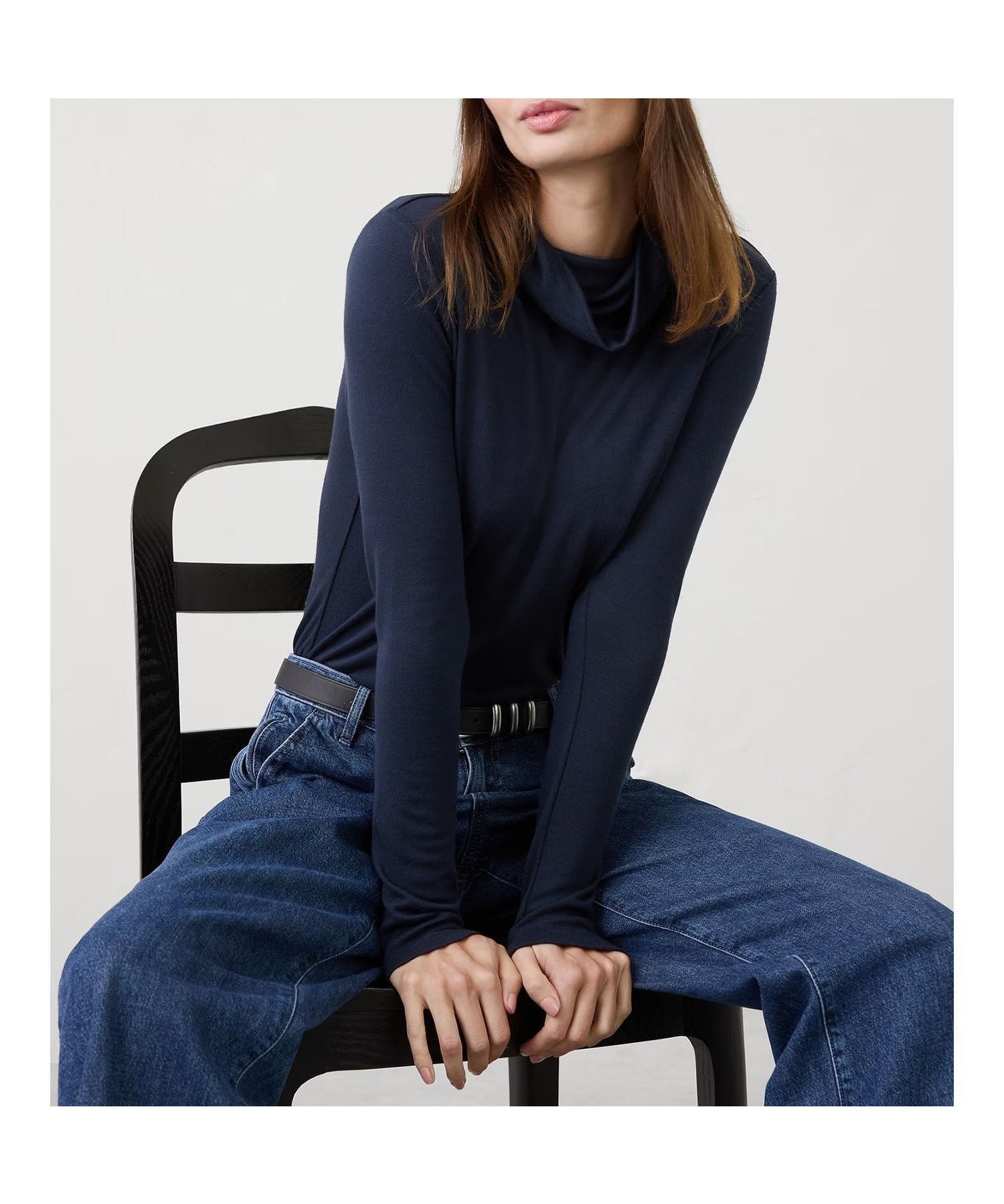 【バナナリパブリック ファクトリーストア/BANANA REPUBLIC FACTORY STORE】のBANANA REPUBLIC FACTORY STORE SOFT LUXE タートルネックカットソー インテリア・キッズ・メンズ・レディースファッション・服の通販 founy(ファニー) 　ファッション　Fashion　レディースファッション　Fashion for Women　トップス・カットソー　Cut & Sew Tops　カットソー・ベーシックTシャツ　Cut-and-Sewn Tops / Stretch Tees & Basics　タートルネック・ハイネックトップス　Turtlenecks & High-Neck Tops　ドレープ　Drape, Draping Fabric　フィット　Fit, Slim Fit　ベーシック　Basic, Essential　ボトム　Bottoms, Lower Wear　エレガント 上品　Elegant　PREPPY_NAVY|ID: prp329100004827414 ipo3291000000035127377