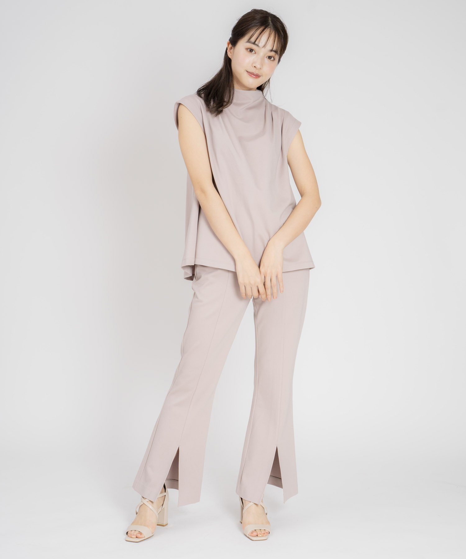 【ノエラ/Noela】の【WEB限定】ドレープセットアップ インテリア・キッズ・メンズ・レディースファッション・服の通販 founy(ファニー) 　ファッション　Fashion　レディースファッション　Fashion for Women　セットアップ　Matching Sets　カットソー　Cut and Sewn Top　スリット　Slit, Slit Detail　センター　Center, Center Line　ドレープ　Drape, Draping Fabric　ポケット　Pocket, Pocket Detail　リラックス　Relax, Relaxed Fit　ピンク|ID: prp329100004827416 ipo3291000000035127415