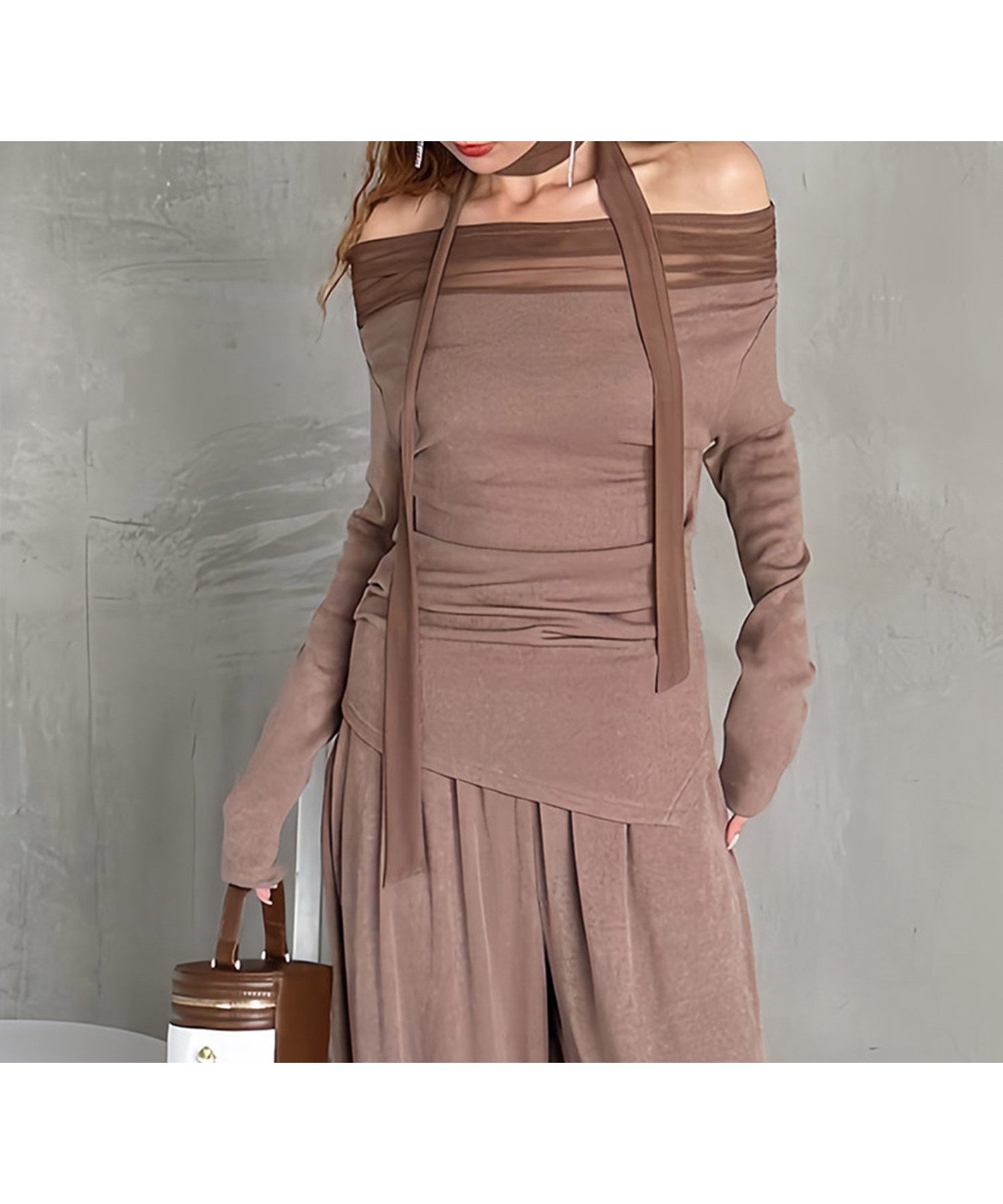 【ロイヤルパーティー/ROYAL PARTY】のデコルテシアーオフショルダーカットトップス 人気、トレンドファッション・服の通販 founy(ファニー) 　ファッション　Fashion　レディースファッション　Fashion for Women　トップス・カットソー　Cut & Sew Tops　おすすめ　Recommended / Our Picks　エレガント 上品　Elegant　シアー　Sheer, See-Through　セットアップ　Set-Up, Coordinated Outfit　チュール　Tulip, Tulip Motif　デコルテ　Décolleté, Neckline　リラックス　Relax, Relaxed Fit　 other-1|ID: prp329100004827446 ipo3291000000035128117