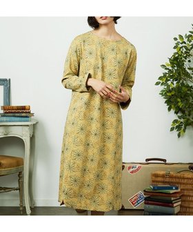 【ホコモモラ/Jocomomola】のCrisantemo curvo フラワー総刺 ワンピース 人気、トレンドファッション・服の通販 founy(ファニー) ファッション Fashion レディースファッション Fashion for Women ワンピース Dresses インナー Innerwear 春 Spring 秋 Autumn カットソー Cut and Sewn Top カラフル Colorful Design スリット Slit, Slit Detail フラワー Flower, Floral ポケット Pocket, Pocket Detail ロング Long, Long-Length 冬 Winter / This Winter 夏 Summer |ID:prp329100004827462