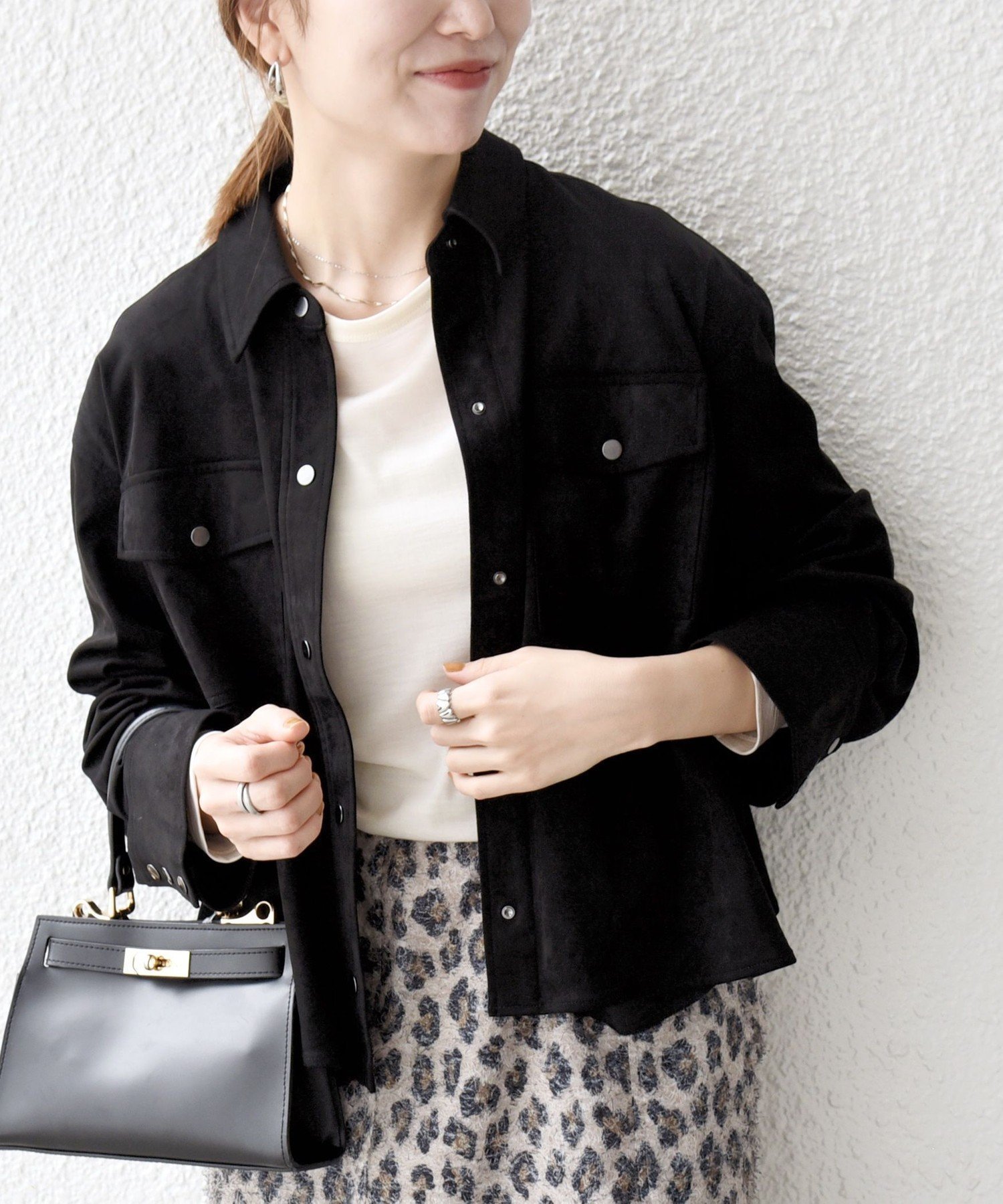 【シップス フォー ウィメン/SHIPS】のSHIPS any ポリエステル スエード ショート シャツ ジャケット 人気、トレンドファッション・服の通販 founy(ファニー) 　ファッション　Fashion　レディースファッション　Fashion for Women　アウター　Coat / Outerwear Collection　レディースジャケット・軽アウター　Jackets　カットソー　Cut and Sewn Top　コンパクト　Compact, Small Size　ショート　Short, Short Length　シンプル　Simple, Minimal　ジャケット　Jacket, Outerwear　トレンド　Trend, Trending Now　フロント　Front, Front Design　ポケット　Pocket, Pocket Detail　メタル　Metal, Metal Parts　おすすめ　Recommended / Our Picks　2025年　2025　2025-2026秋冬・A/W　Autumn/Winter 2025–26 AW25–26　 other-1|ID: prp329100004827608 ipo3291000000035130007