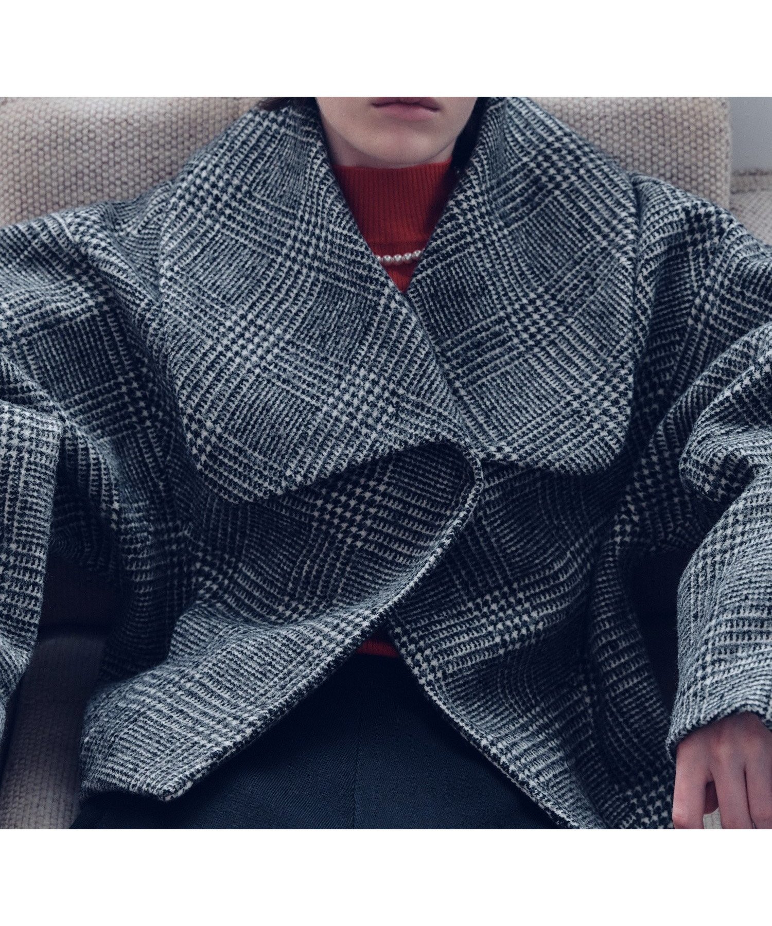 【ラエミューズ/LAEMUSE】のチェックビックカラーショートJK《セットアップ対応》 インテリア・キッズ・メンズ・レディースファッション・服の通販 founy(ファニー) 　ファッション　Fashion　レディースファッション　Fashion for Women　セットアップ　Matching Sets　コンパクト　Compact, Small Size　ショート　Short, Short Length　ジャケット　Jacket, Outerwear　セットアップ　Set-Up, Coordinated Outfit　チェック　Check, Plaid, Tartan　ビッグ　Big, Oversized　フォルム　Silhouette, Form　フレア　Flare, Flared　無地　Plain, Solid Color　ブラック|ID: prp329100004827685 ipo3291000000035130901