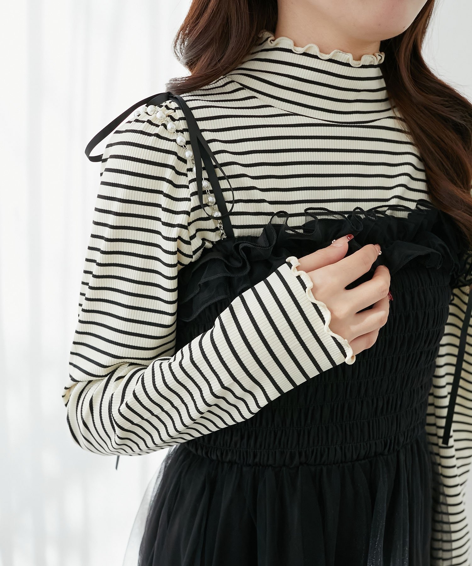 【マジェスティック レゴン/MAJESTIC LEGON】のハイネックパフスリーブトップス インテリア・キッズ・メンズ・レディースファッション・服の通販 founy(ファニー) 　ファッション　Fashion　レディースファッション　Fashion for Women　トップス・カットソー　Cut & Sew Tops　インナー　Innerwear　ギャザー　Gathered, Ruffled　シンプル　Simple, Minimal　スリーブ　Sleeve, Long Sleeve / Short Sleeve　ダウン　Down, Puffer　トレンド　Trend, Trending Now　ハイネック　High Neck, Mock Neck　ビスチェ　Bustier, Corset Top　フィット　Fit, Slim Fit　無地　Plain, Solid Color　ロング　Long, Long-Length　再入荷　Restock / Back in Stock　エレガント 上品　Elegant　ブラック柄|ID: prp329100004827690 ipo3291000000035131011