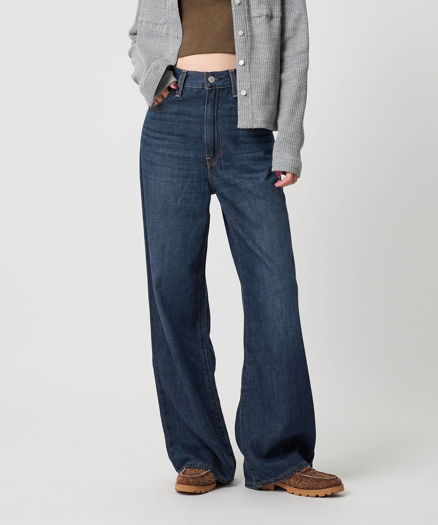 【ビューティ&ユース ユナイテッドアローズ/BEAUTY&YOUTH / UNITED ARROWS】の【国内EXCLUSIVE】 Levi s RIBCAGE ワイドデニムパンツ インテリア・キッズ・メンズ・レディースファッション・服の通販 founy(ファニー) 　ファッション　Fashion　レディースファッション　Fashion for Women　パンツ　Pants & Trousers　デニムパンツ・ジーンズ・美脚デニム　Denim Jeans & Pants　キャンバス　Canvas, Canvas Fabric　ジーンズ　Jeans, Denim Pants　デニム　Denim, Jeans Material　トレンド　Trend, Trending Now　人気　Popular, Best Seller　バランス　Balance, Style Balance　フリル　Frill, Ruffle　おすすめ　Recommended / Our Picks　ROYAL|ID: prp329100004827732 ipo3291000000035131463