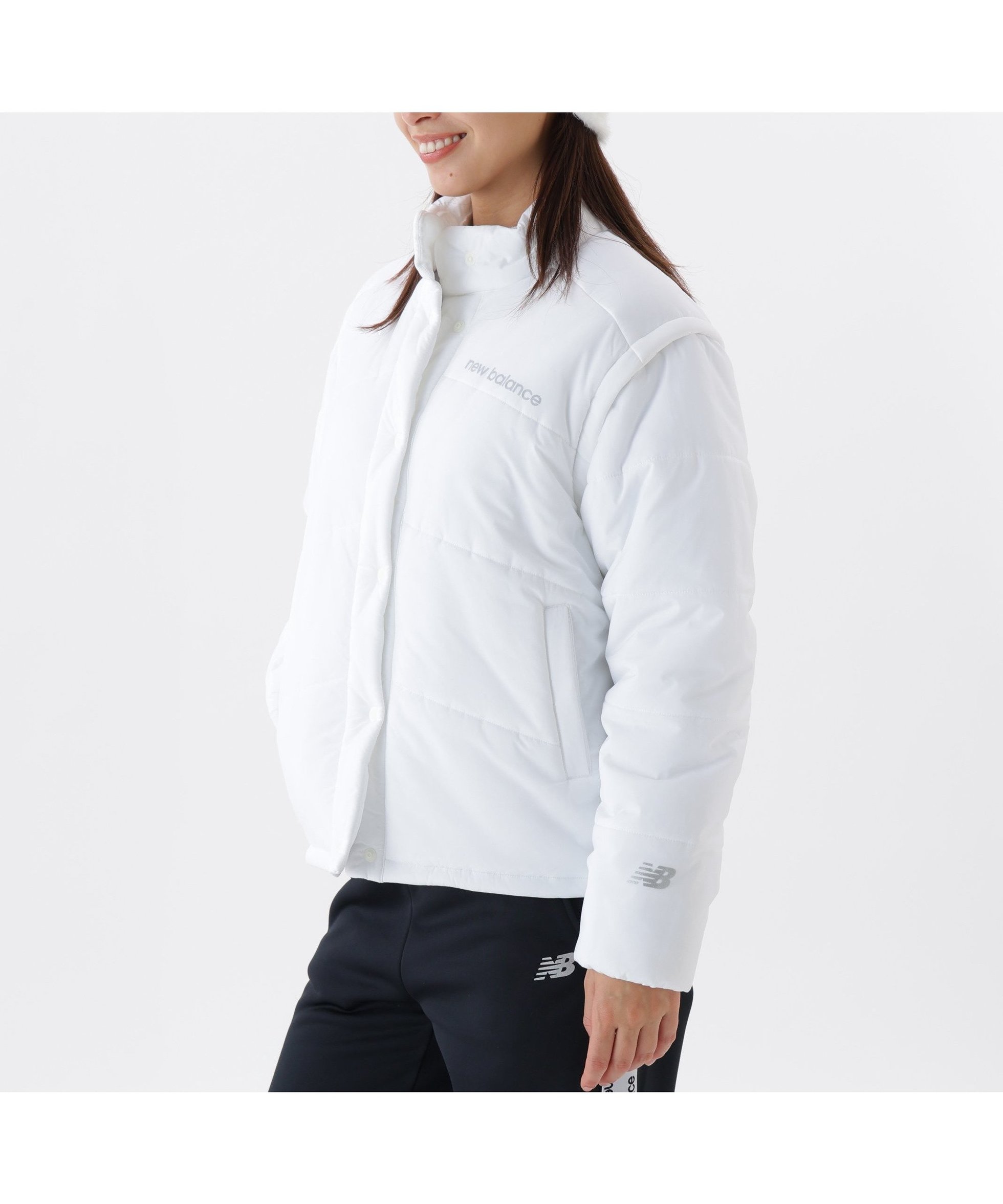 【ニューバランス ゴルフ/New Balance Golf】の袖脱着2WAY 中綿 フルジップ ブルゾン (WOMENS) インテリア・キッズ・メンズ・レディースファッション・服の通販 founy(ファニー) 　ファッション　Fashion　レディースファッション　Fashion for Women　アウター　Coat / Outerwear Collection　ブルゾンジャケット・スポーティアウター　Blouson Jackets　コーティング　Coating, Coated Finish　ストレッチ　Stretch, Stretchy Fabric　タフタ　Taffeta, Structured Fabric　ブルゾン　Blouson, Bomber Jacket　ブロック　Block, Solid Block Pattern　ベスト　Vest, Waistcoat　ロング　Long, Long-Length　エレガント 上品　Elegant　軽量　Lightweight, Ultra Light　長袖　Long Sleeve, Full Sleeve　ホワイト|ID: prp329100004827779 ipo3291000000035132076