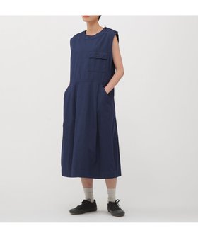 【マーガレットハウエル/MARGARET HOWELL】のYARN DYED COTTON TWILL DRESS 人気、トレンドファッション・服の通販 founy(ファニー) ファッション Fashion レディースファッション Fashion for Women ワンピース Dresses フォーマル・パーティードレス・結婚式用ドレス Elegant & Casual Dresses デニム Denim, Jeans Material ドレス Dress, One-Piece ノースリーブ Sleeveless, No-Sleeve ブルゾン Blouson, Bomber Jacket ポケット Pocket, Pocket Detail |ID:prp329100004827951