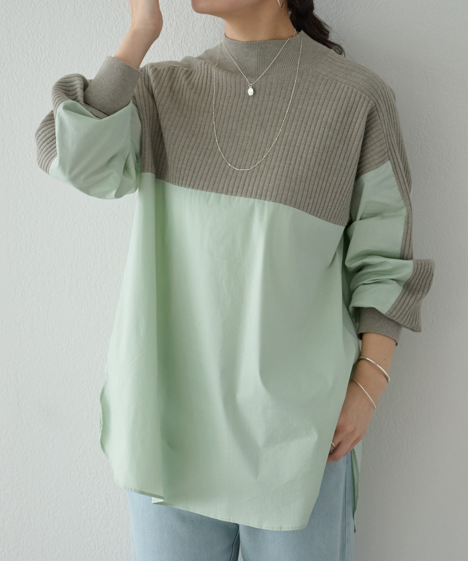 【ビアズリー/BEARDSLEY】のニットレイヤーシャツ インテリア・キッズ・メンズ・レディースファッション・服の通販 founy(ファニー) 　ファッション　Fashion　レディースファッション　Fashion for Women　トップス・カットソー　Cut & Sew Tops　ニット　Knit Tops & Sweaters　シャツ・ブラウス・オフィスカジュアル　Elegant Blouses & Button-Ups　アクリル　Acrylic Material　リブニット　Rib Knit, Ribbed Knit　楽ちん　Easy Fit, Comfortable　ワンポイント　One Point, Statement Accent　再入荷　Restock / Back in Stock　グレー|ID: prp329100004827993 ipo3291000000035135115