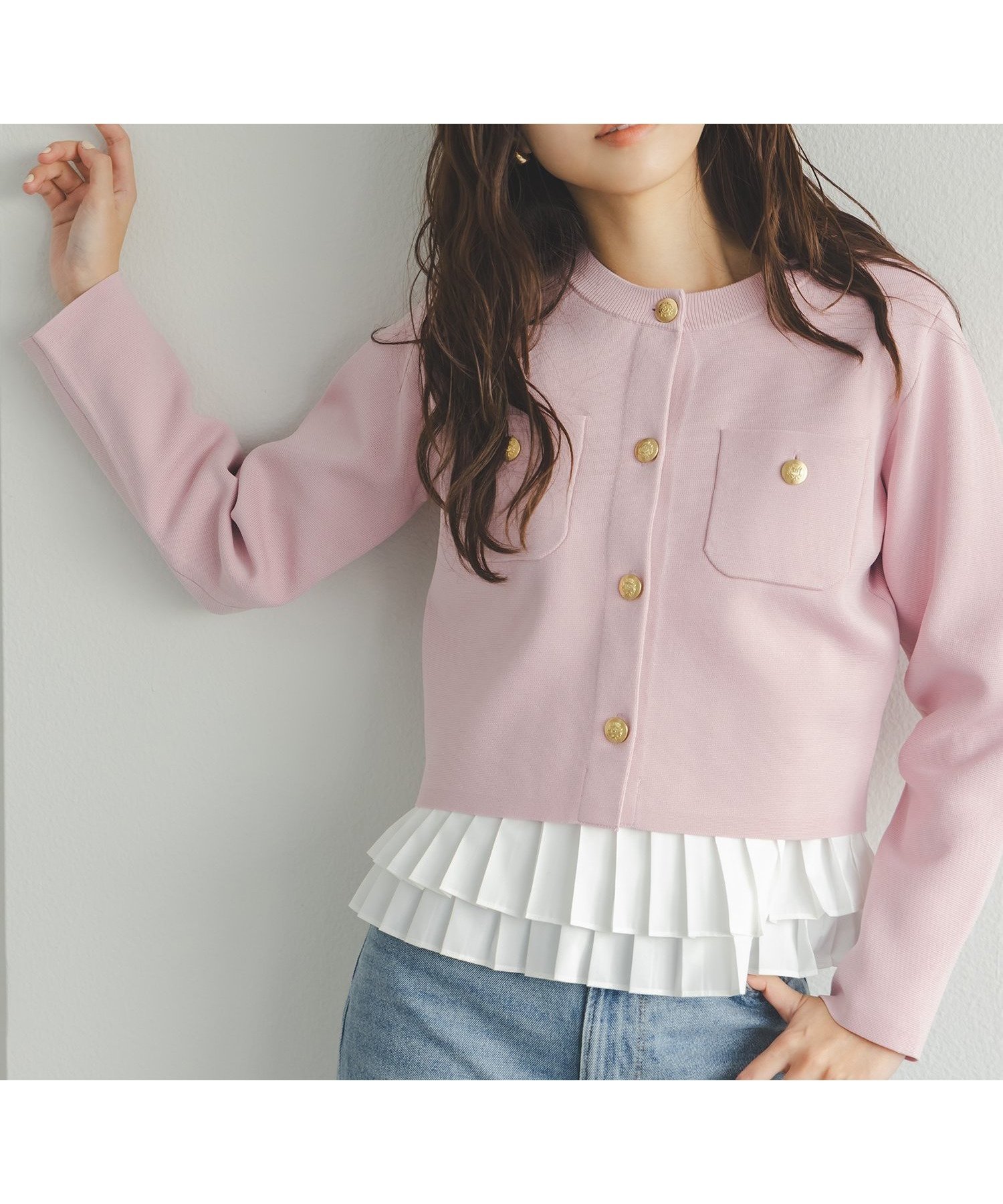 【ナチュラル ビューティー ベーシック/NATURAL BEAUTY BASIC】のエンブレムボタンニットジャケット インテリア・キッズ・メンズ・レディースファッション・服の通販 founy(ファニー) 　ファッション　Fashion　レディースファッション　Fashion for Women　アウター　Coat / Outerwear Collection　レディースジャケット・軽アウター　Jackets　カーディガン　Cardigan, Knitwear　シンプル　Simple, Minimal　ジャケット　Jacket, Outerwear　フラット　Flat, Flat Shoes　ミラノリブ　Milano Rib, Milano Stitch　人気　Popular, Best Seller　ピンク|ID: prp329100004828004 ipo3291000000035135218