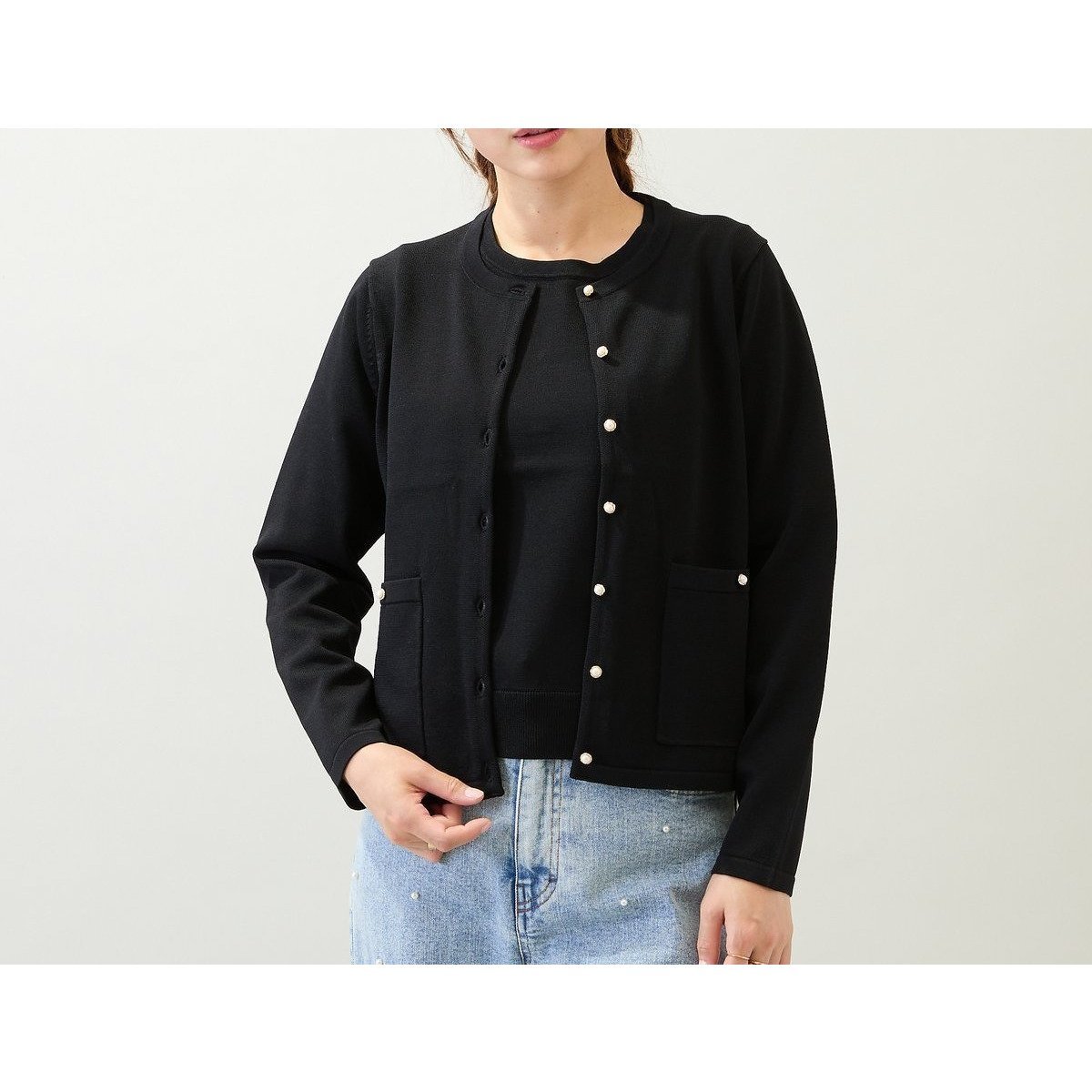 【ローズティアラ/Rose Tiara】の【ブローチ付き】アンサンブルニット インテリア・キッズ・メンズ・レディースファッション・服の通販 founy(ファニー) 　ファッション　Fashion　レディースファッション　Fashion for Women　トップス・カットソー　Cut & Sew Tops　ニット　Knit Tops & Sweaters　アンサンブルニット　Knit Ensembles & Twin Sets　アンサンブル　Ensemble Set　シンプル　Simple, Minimal　スリーブ　Sleeve, Long Sleeve / Short Sleeve　ハーフ　Half, Half-Length　パール　Pearl, Pearl Accent　ブローチ　Brooch, Pin Brooch　ポケット　Pocket, Pocket Detail　リボン　Ribbon, Bow　ブラック|ID: prp329100004828207 ipo3291000000035137664