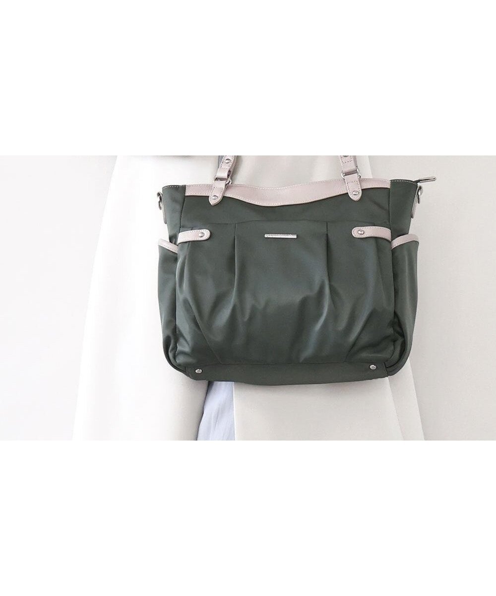 【エムケイ ミッシェルクラン/MK MICHEL KLEIN】の撥水/2WAY/A4収納可 サイドポケットパイピングバッグ インテリア・キッズ・メンズ・レディースファッション・服の通販 founy(ファニー) 　ファッション　Fashion　レディースファッション　Fashion for Women　バッグ　Bags　軽量　Lightweight, Ultra Light　ショルダー　Shoulder, Shoulder Strap　パイピング　Piping, Trim Design　ポケット　Pocket, Pocket Detail　ロング　Long, Long-Length　おすすめ　Recommended / Our Picks　ビジネス 仕事 通勤　Business / Work / Commuting　グレー×ベージュ|ID: prp329100004828278 ipo3291000000035138291