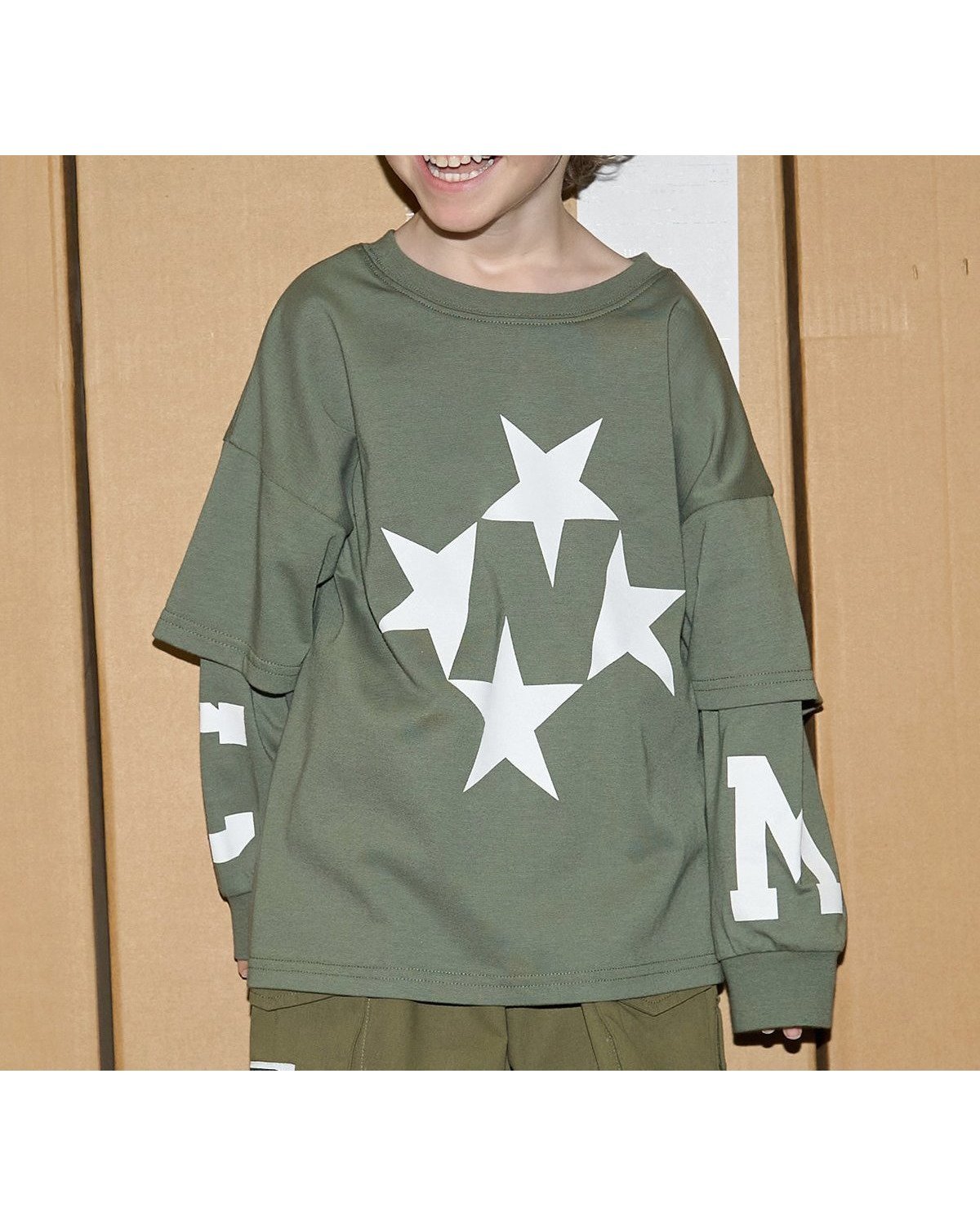 【ナルミヤ オンライン/NARUMIYA ONELINE / KIDS】の【MNCM】【どっちが前でもOK】【カイテキ天竺】プリントレイヤードビッグTシャツ インテリア・キッズ・メンズ・レディースファッション・服の通販 founy(ファニー) 　ファッション　Fashion　キッズファッション　Fashion for Kids　グラフィック　Graphic, Graphic Design　吸水　Absorbent, Quick-Dry　シンプル　Simple, Minimal　タンブラー　Tumbler, Travel Mug　デニム　Denim, Jeans Material　トレンド　Trend, Trending Now　定番　Standard, Basic Item　フロント　Front, Front Design　プリント　Print, Printed Pattern　モノトーン　Monotone, Black and White　ワンポイント　One Point, Statement Accent　おすすめ　Recommended / Our Picks　旅行　Travel　カーキ|ID: prp329100004828321 ipo3291000000035138814