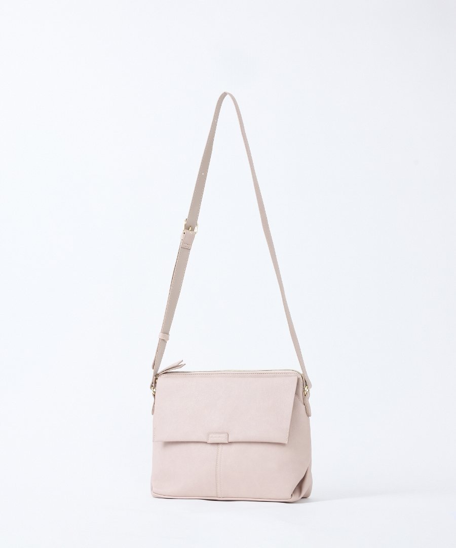 【レガートラルゴ/Legato Largo】の【お財布機能付き/多収納】Lineare お財布ショルダーバッグ インテリア・キッズ・メンズ・レディースファッション・服の通販 founy(ファニー) 　ファッション　Fashion　レディースファッション　Fashion for Women　バッグ　Bags　ミニ財布・二つ折り財布　Wallets & Card Cases　ショルダー　Shoulder, Shoulder Strap　ポケット　Pocket, Pocket Detail　手帳　Planner, Notebook　旅行　Travel　財布　Wallet, Purse　ライトベージュ|ID: prp329100004828356 ipo3291000000035139130