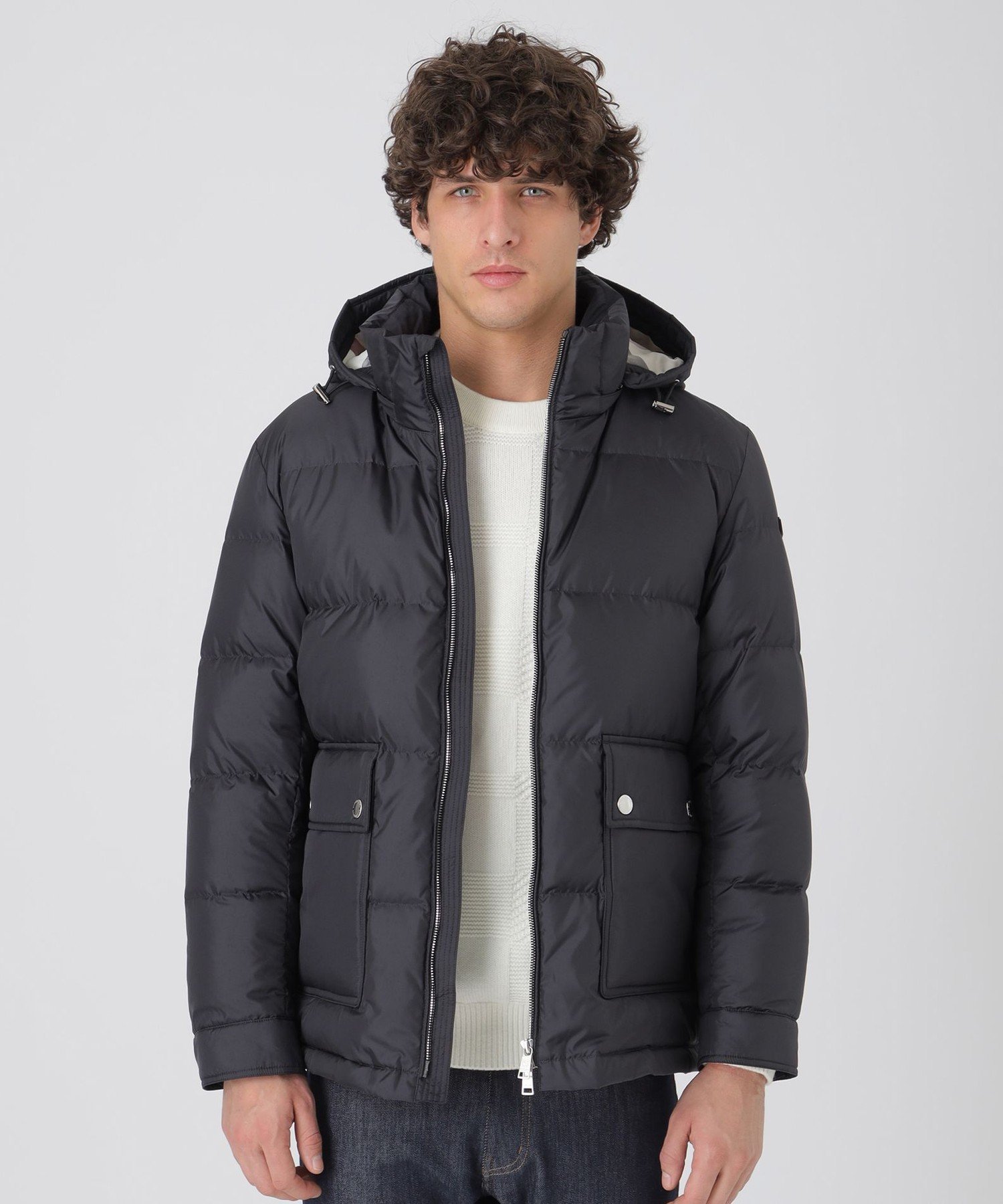 【ブルーレーベル ブラックレーベル クレストブリッジ/BLUE LABEL BLACK LABEL CRESTBRIDGE / MEN】のクレストブリッジチェックコンビショートダウン インテリア・キッズ・メンズ・レディースファッション・服の通販 founy(ファニー) ファッション Fashion メンズファッション Fashion for Men ウォーム Warm Fabric ジャケット Jacket, Outerwear タフタ Taffeta, Structured Fabric ダウン Down, Puffer パッチ Patch, Appliqué フェザー Feather, Feather Detail フロント Front, Front Design プリント Print, Printed Pattern ポケット Pocket, Pocket Detail 軽量 Lightweight, Ultra Light ネイビー|ID: prp329100004828376 ipo3291000000035139391