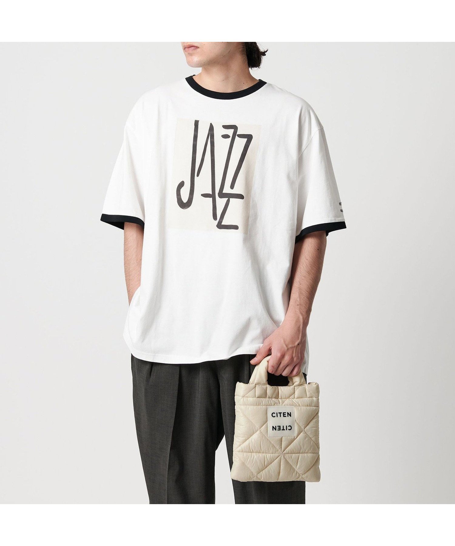 【シテン/CITEN】のCITEN CITENパデッドトートS インテリア・キッズ・メンズ・レディースファッション・服の通販 founy(ファニー) 　ファッション　Fashion　レディースファッション　Fashion for Women　バッグ　Bags　キルティング　Quilted, Quilting　ショルダー　Shoulder, Shoulder Strap　スクエア　Square, Square Shape　トライアングル　Triangle, Triangular Shape　フィット　Fit, Slim Fit　マグネット　Magnet, Magnetic Closure　BEIGE|ID: prp329100004828379 ipo3291000000035139418