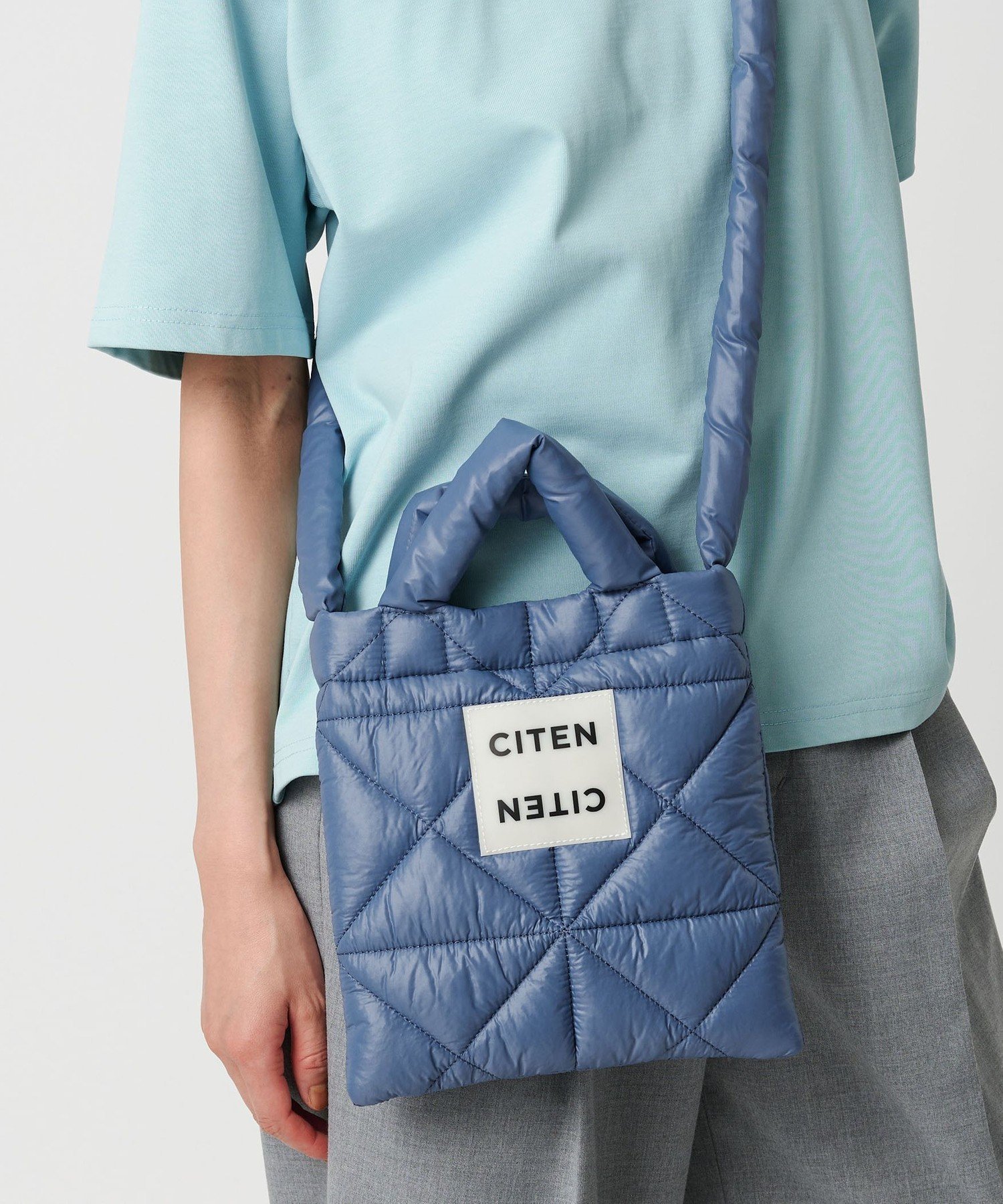 【シテン/CITEN】のCITEN CITENパデッドトートS インテリア・キッズ・メンズ・レディースファッション・服の通販 founy(ファニー) 　ファッション　Fashion　レディースファッション　Fashion for Women　バッグ　Bags　キルティング　Quilted, Quilting　ショルダー　Shoulder, Shoulder Strap　スクエア　Square, Square Shape　トライアングル　Triangle, Triangular Shape　フィット　Fit, Slim Fit　マグネット　Magnet, Magnetic Closure　その他4|ID: prp329100004828379 ipo3291000000035139436