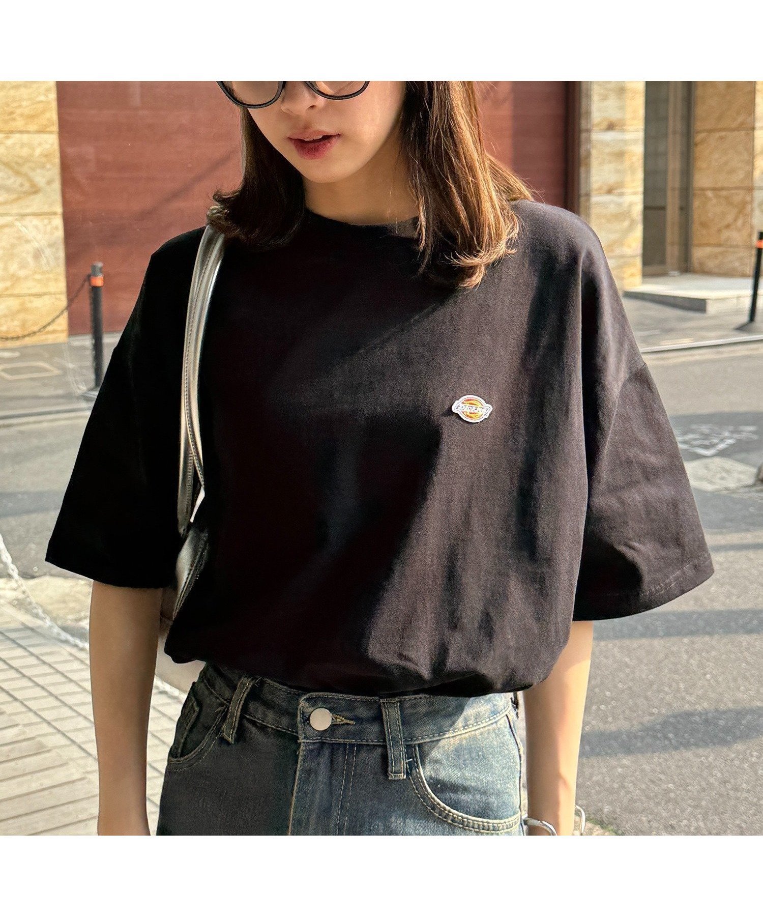 【セットアップセブン/SETUP7】のDickies/【別注】左胸刺繍ワッペンTシャツ 5222-TTMDK2 ディッキーズ インテリア・キッズ・メンズ・レディースファッション・服の通販 founy(ファニー) 　ファッション　Fashion　レディースファッション　Fashion for Women　トップス・カットソー　Cut & Sew Tops　シャツ・ブラウス・オフィスカジュアル　Elegant Blouses & Button-Ups　ロングTシャツ・Tシャツ　Longline T-Shirts & Tees　アウトドア　Outdoor Clothing　カーゴパンツ　Cargo Pants, Utility Pants　ショート　Short, Short Length　シンプル　Simple, Minimal　スタイリッシュ　Stylish, Fashionable　スニーカー　Sneakers, Trainers　デニム　Denim, Jeans Material　トレンド　Trend, Trending Now　定番　Standard, Basic Item　ハーフ　Half, Half-Length　別注　Limited Edition, Custom Order　リラックス　Relax, Relaxed Fit　ワーク　Workwear, Utility Style　再入荷　Restock / Back in Stock　おすすめ　Recommended / Our Picks　夏　Summer　BLK|ID: prp329100004828392 ipo3291000000035139563